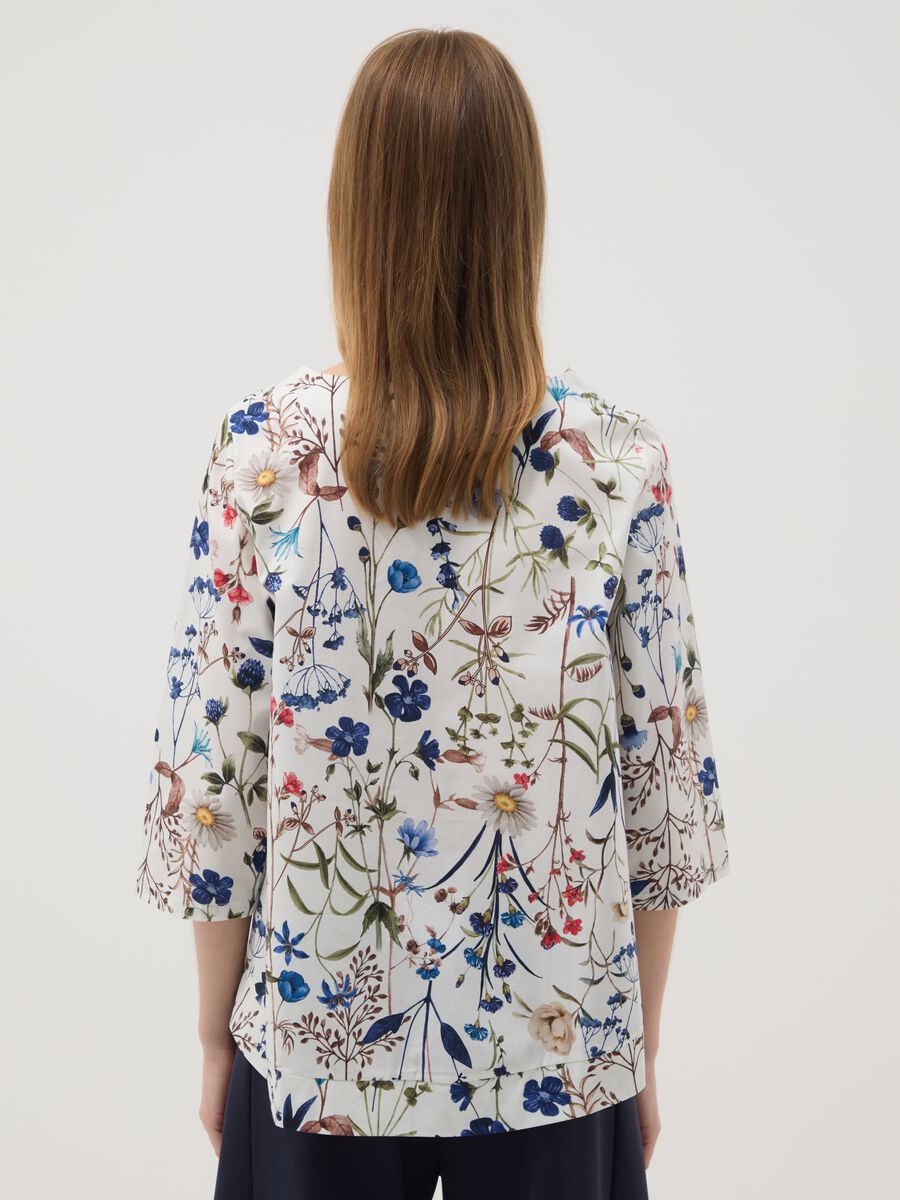 White stretch-cotton blouse with floral print_3
