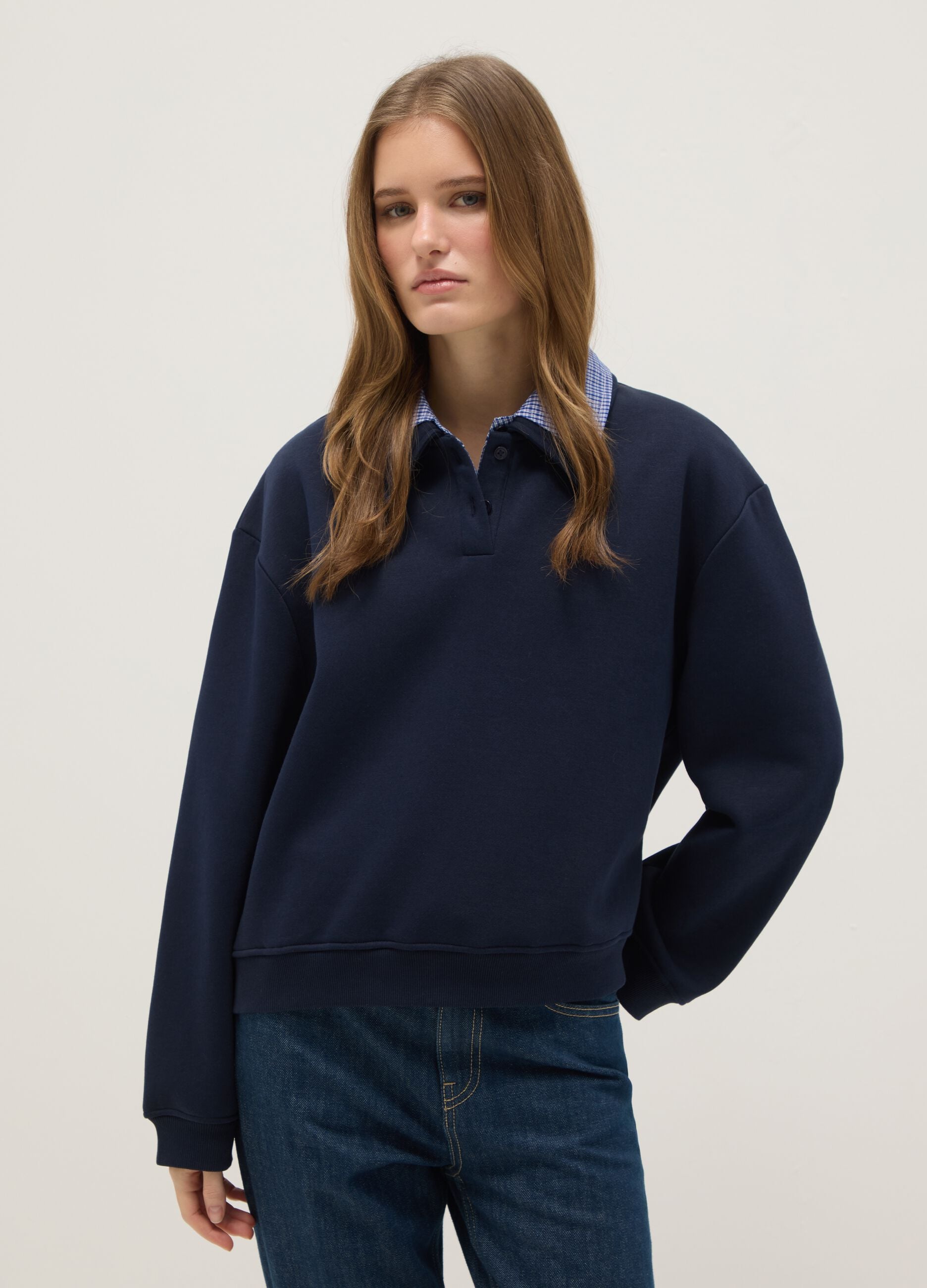 Blue cotton blend jumper with regular fit and contrasting collar