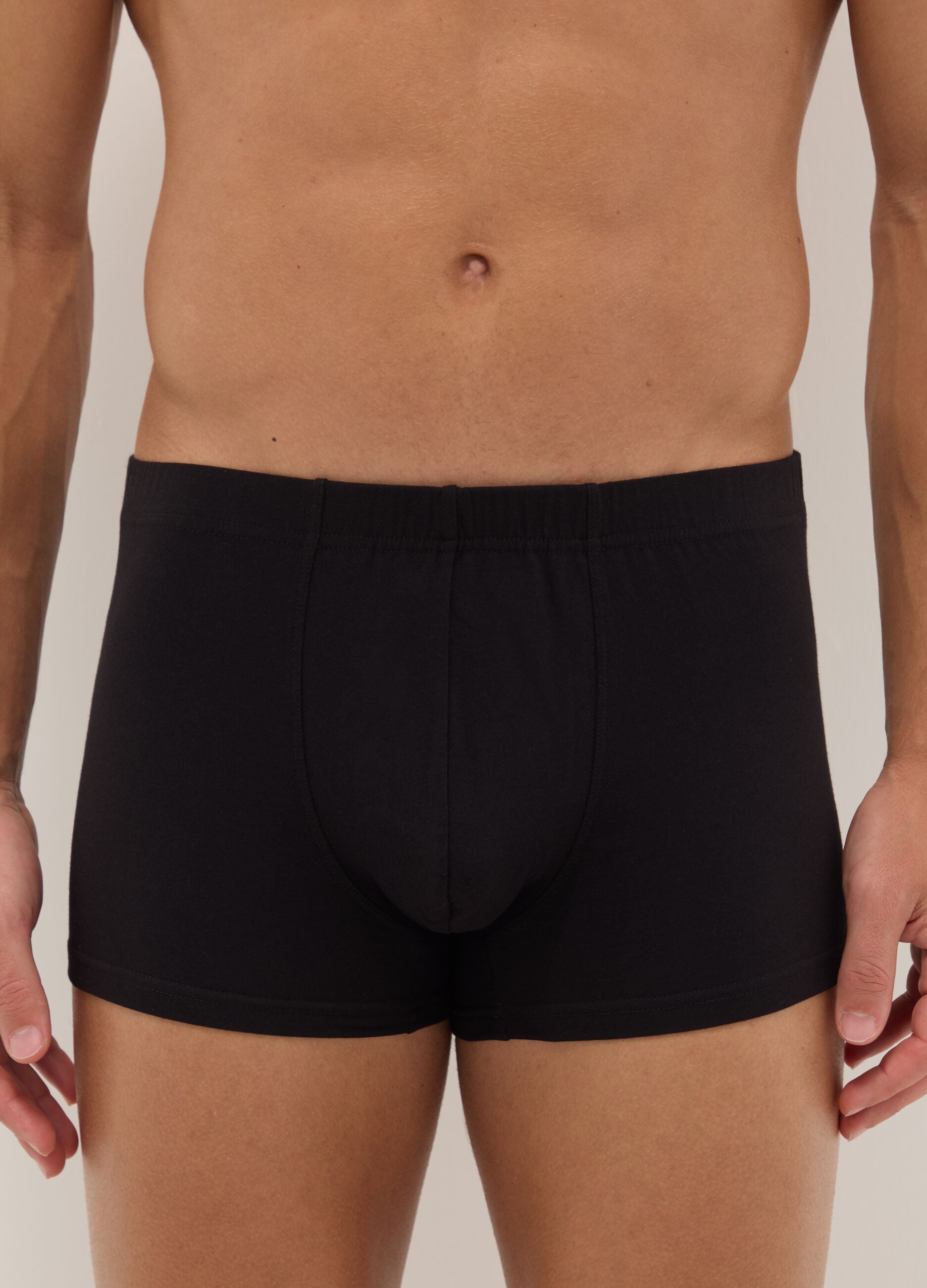 Multipack of black stretch cotton boxers with regular fit