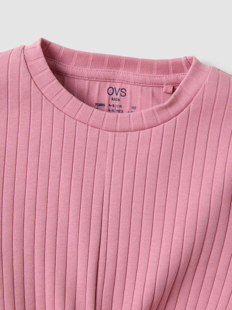 Girls&rsquo; pink cropped ribbed stretch cotton T-shirt_3