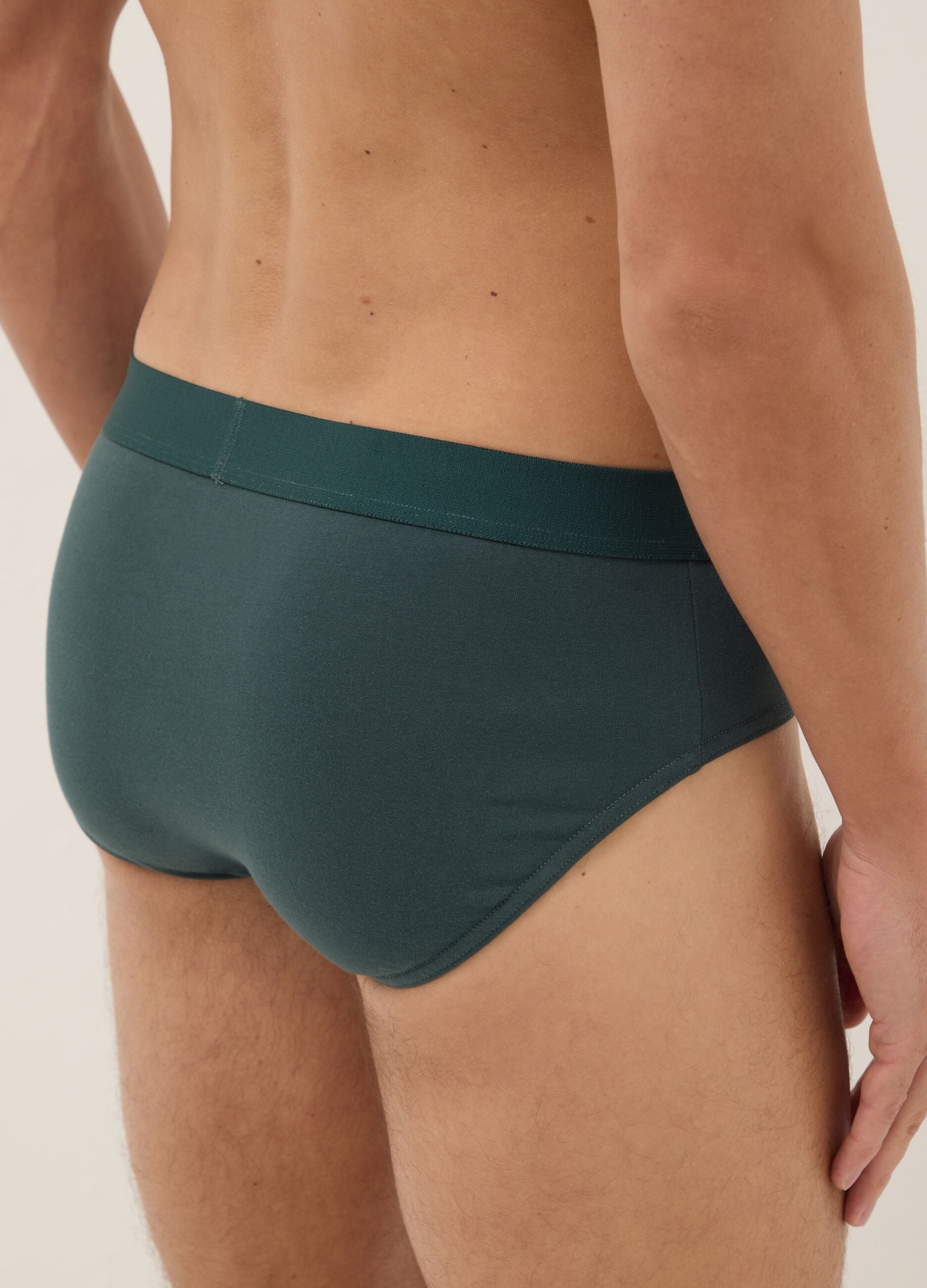 Tripack multicolour cotton stretch briefs regular fit