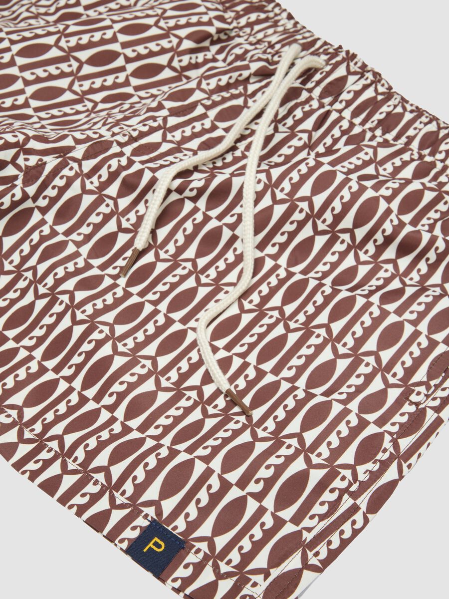 Brown geometric-print swim shorts_5