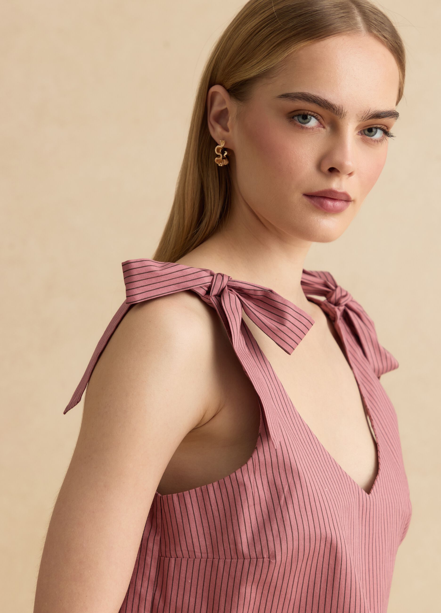 Pink stretch-cotton blouse with tie shoulder straps