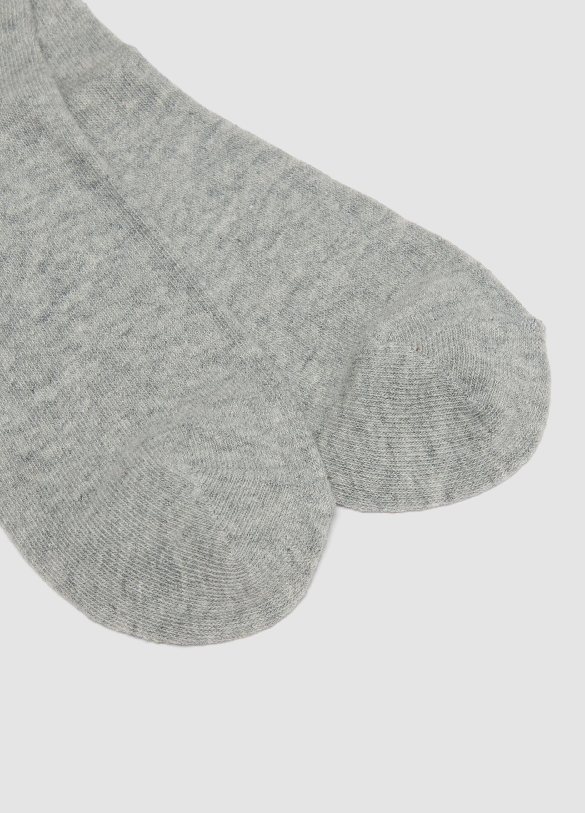 Three-pack of multicolour striped socks in stretch organic cotton