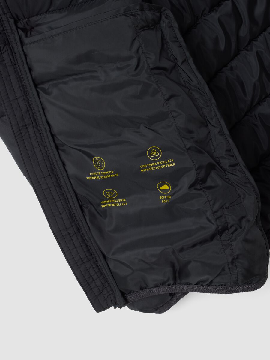 Giubbotto Ultralight nero imbottito con cappuccio e zip per ragazzo_6