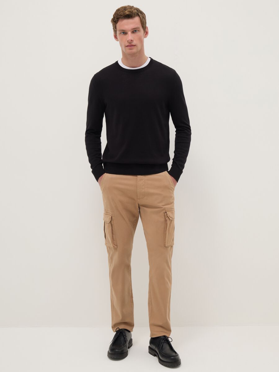 Beige stretch cotton slim fit cargo trousers_1