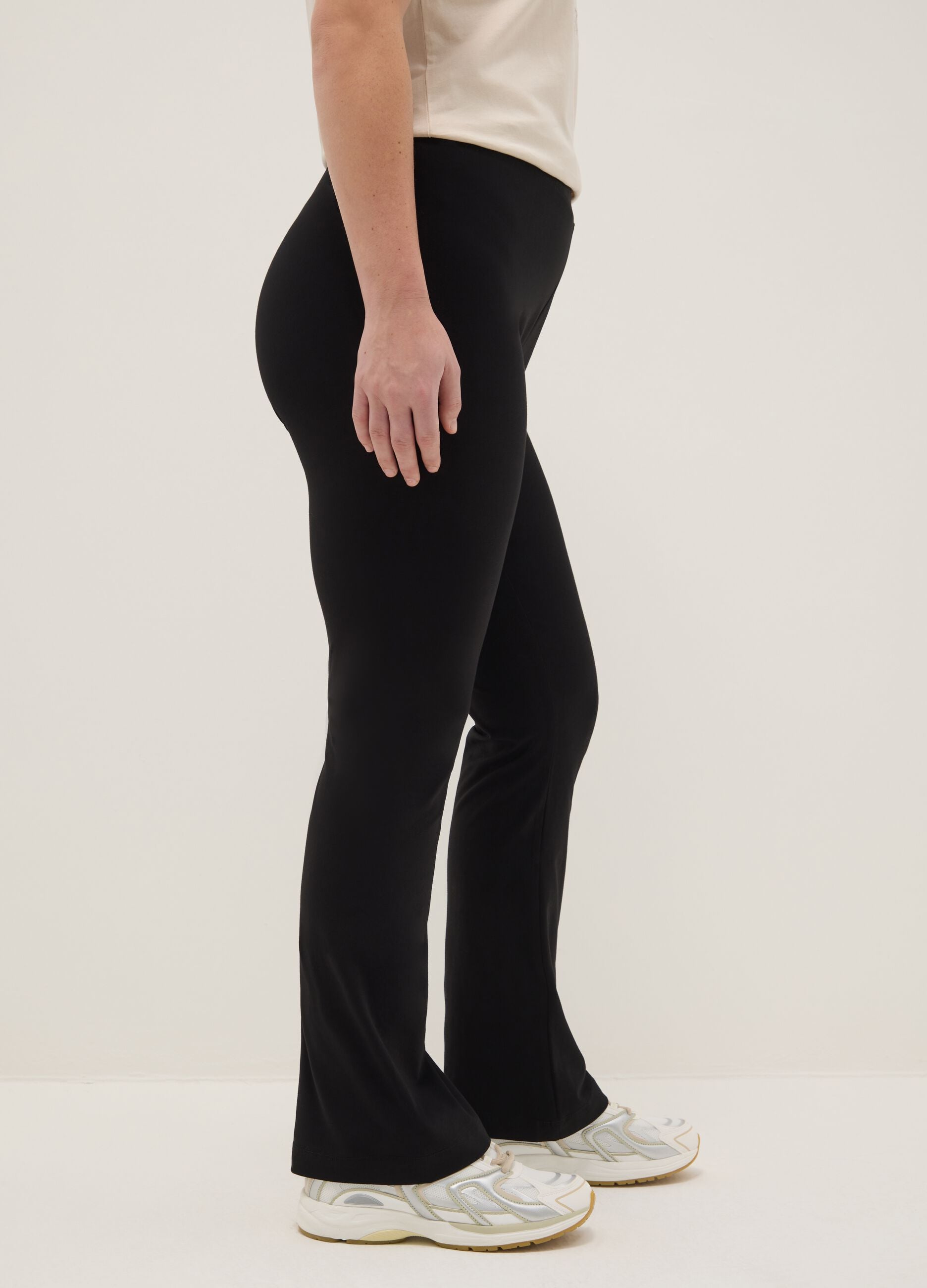 Black stretch cotton flare leggings