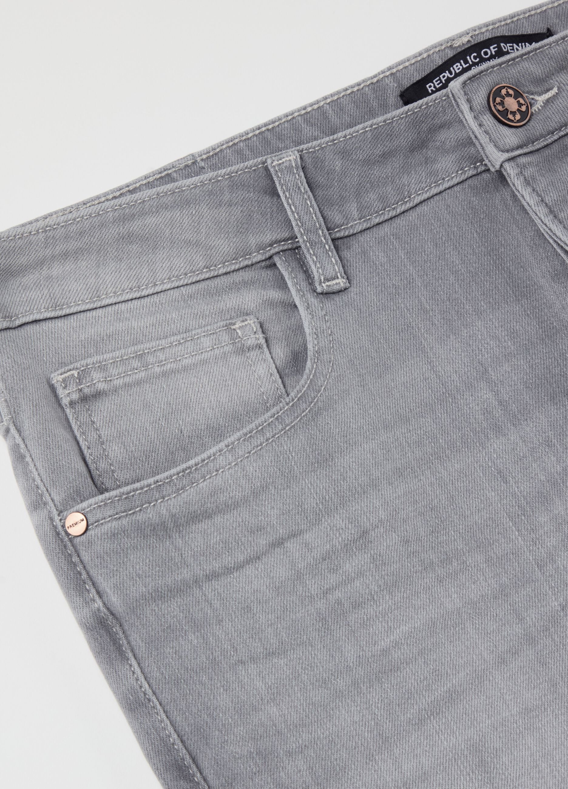 Skinny-fit jeans with five pockets