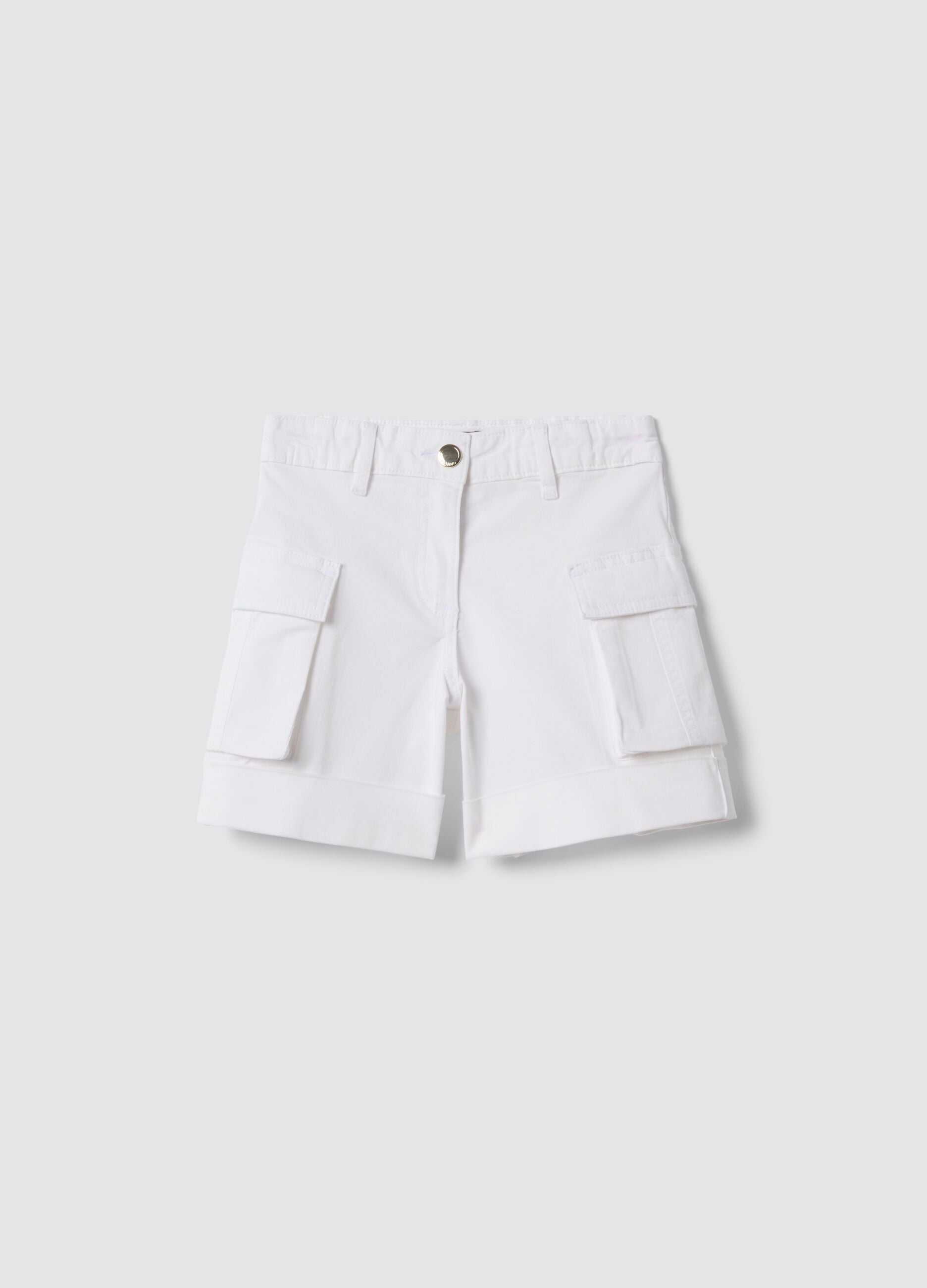 White stretch cotton cargo shorts