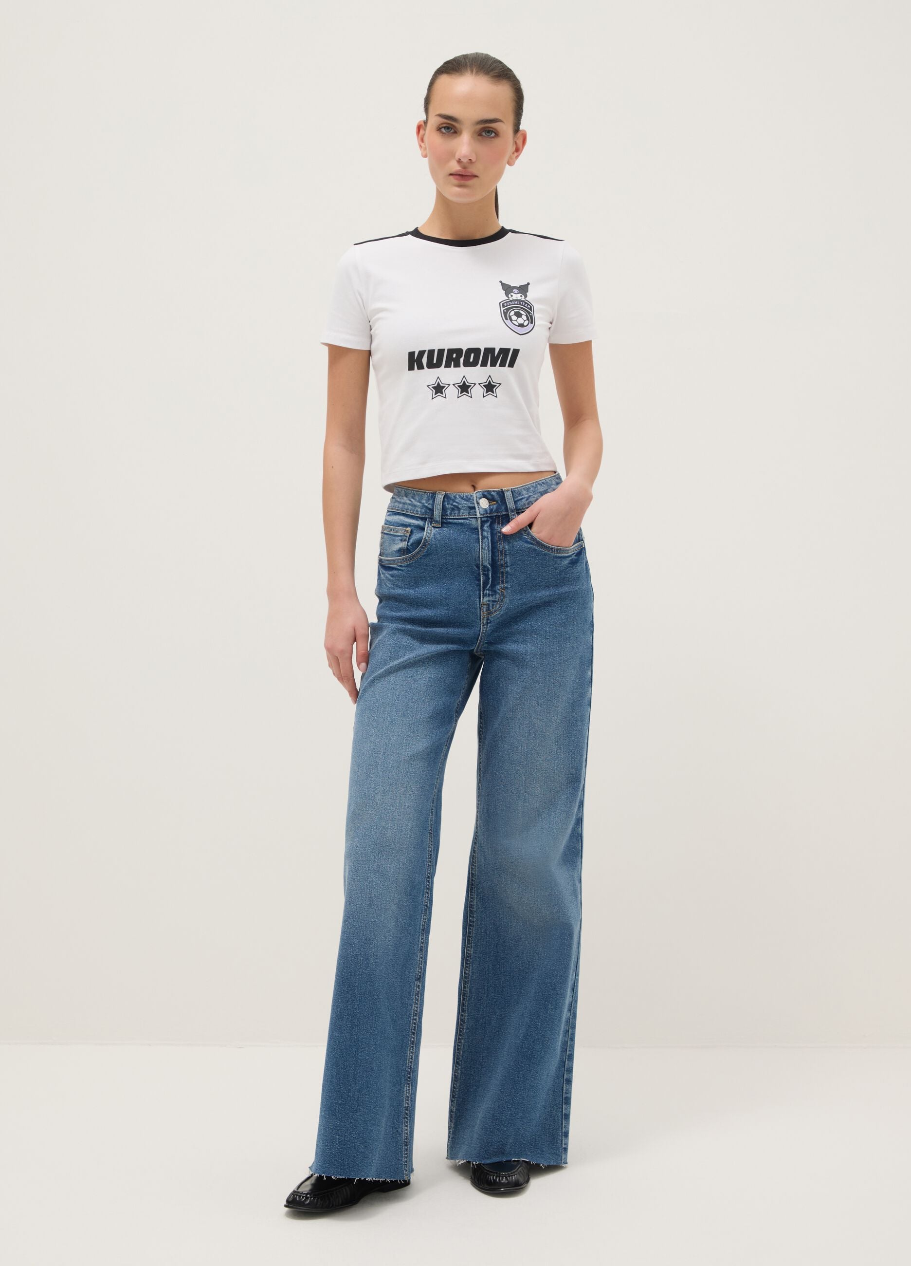 White pure cotton regular fit T-shirt with Kuromi print