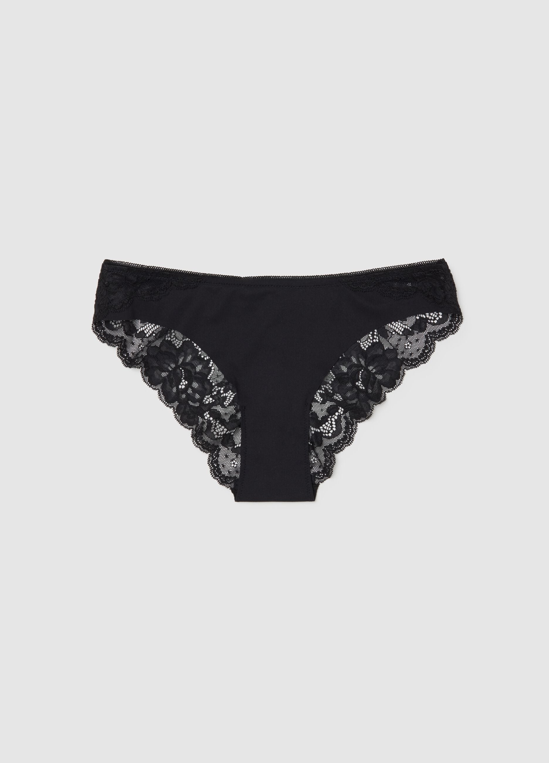 Black regular fit briefs with lace inserts