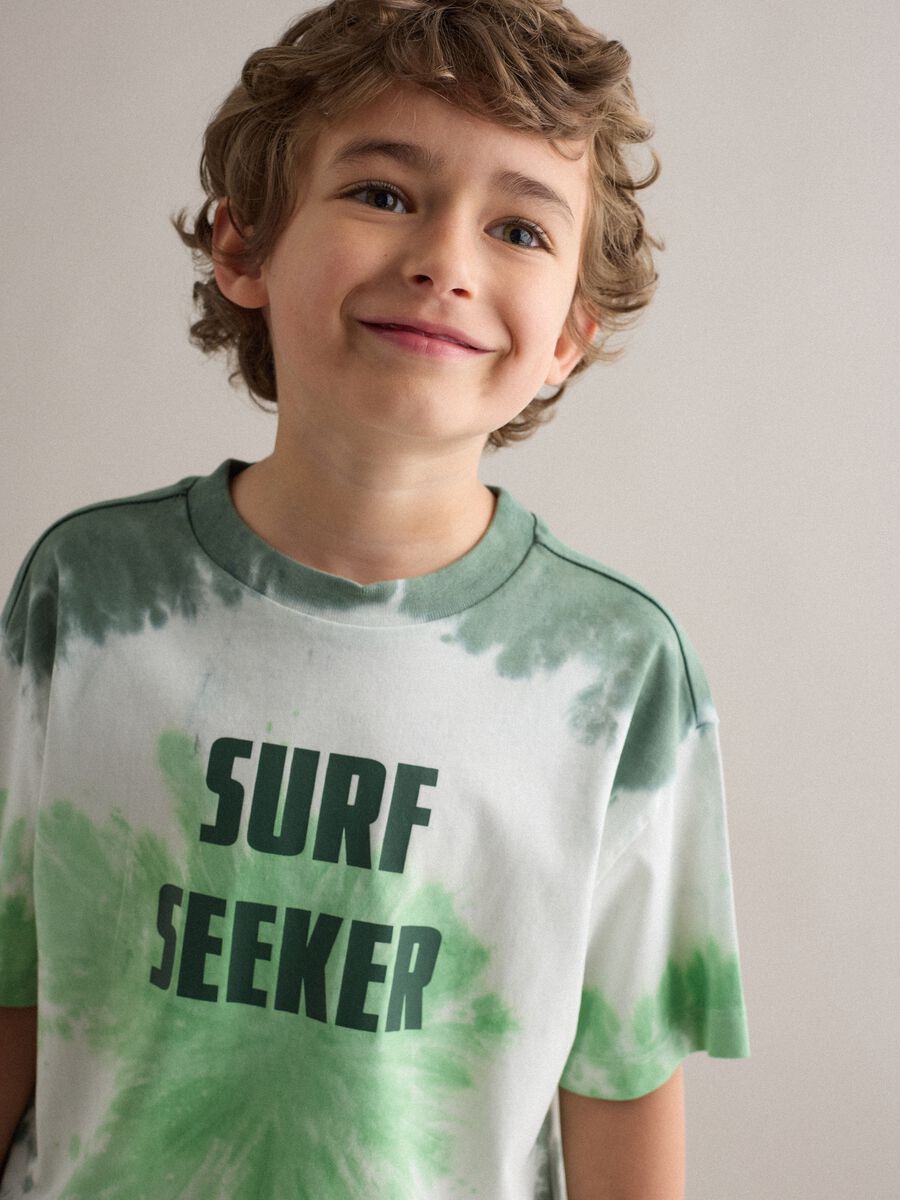 T-shirt in puro cotone multicolor da bambino oversize fit_0