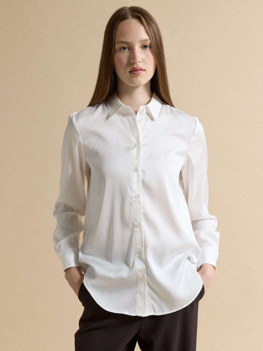 White stretch-fabric shirt with classic collar, regular fit_1