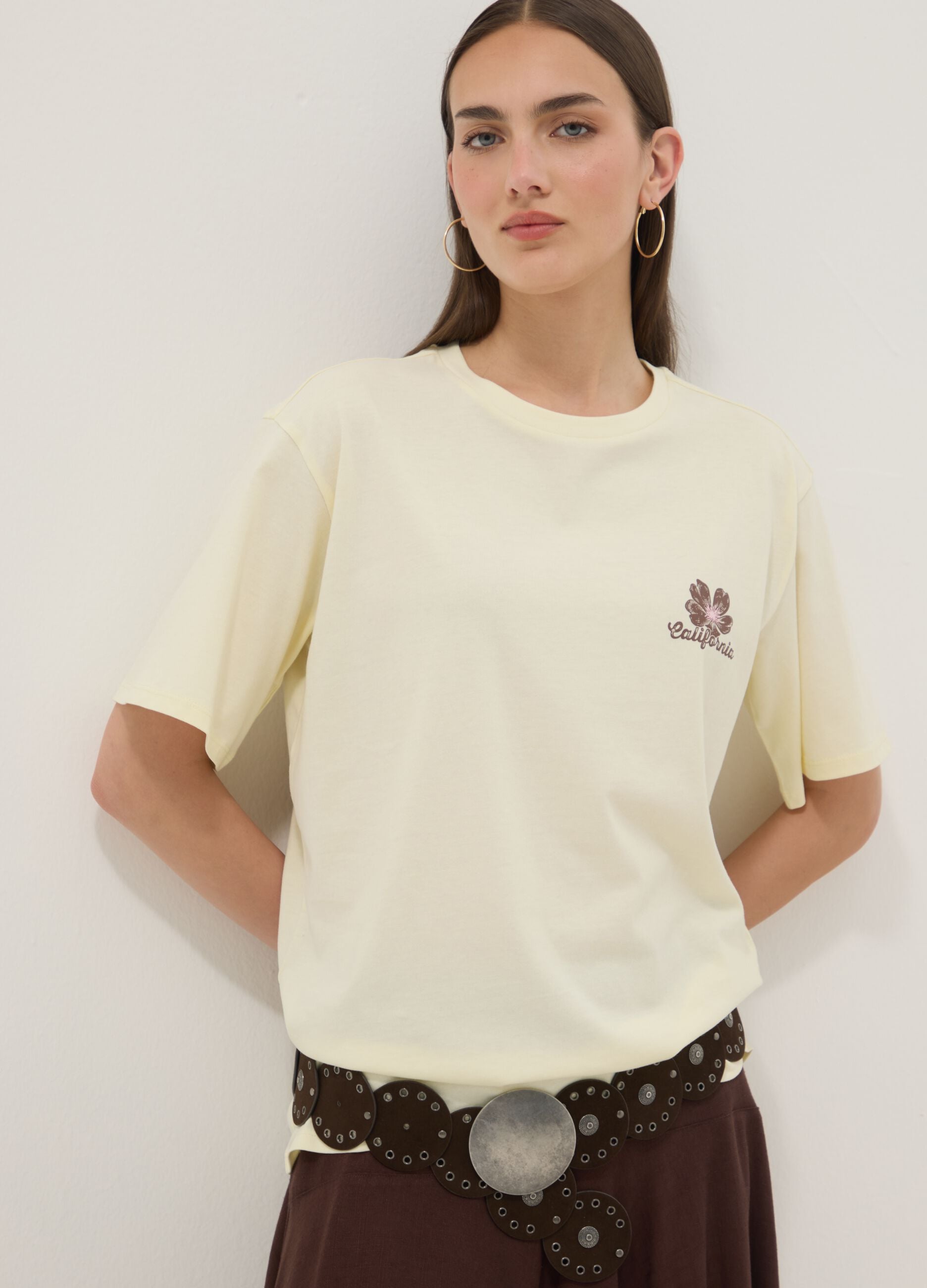 Yellow pure cotton T-shirt with contrast print, relaxed fit