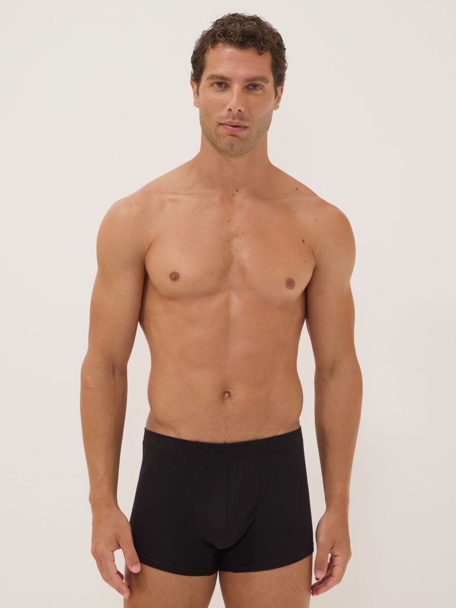 Multipack di cinque boxer neri in cotone organico_0