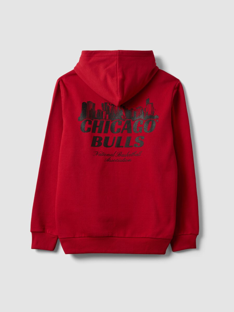 Red cotton-blend hoodie with Chicago Bulls print_2