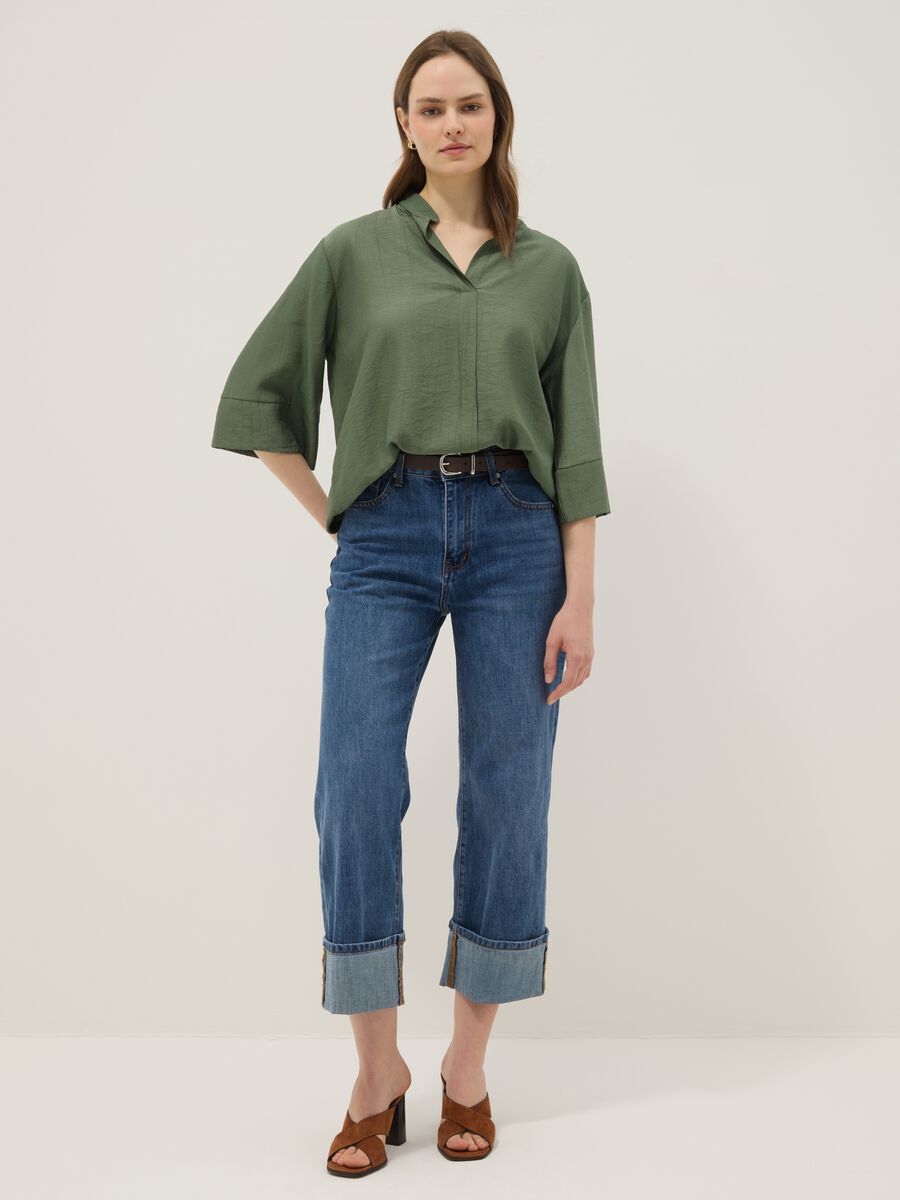 Blusa verde in misto viscosa regular fit con collo alla coreana_1