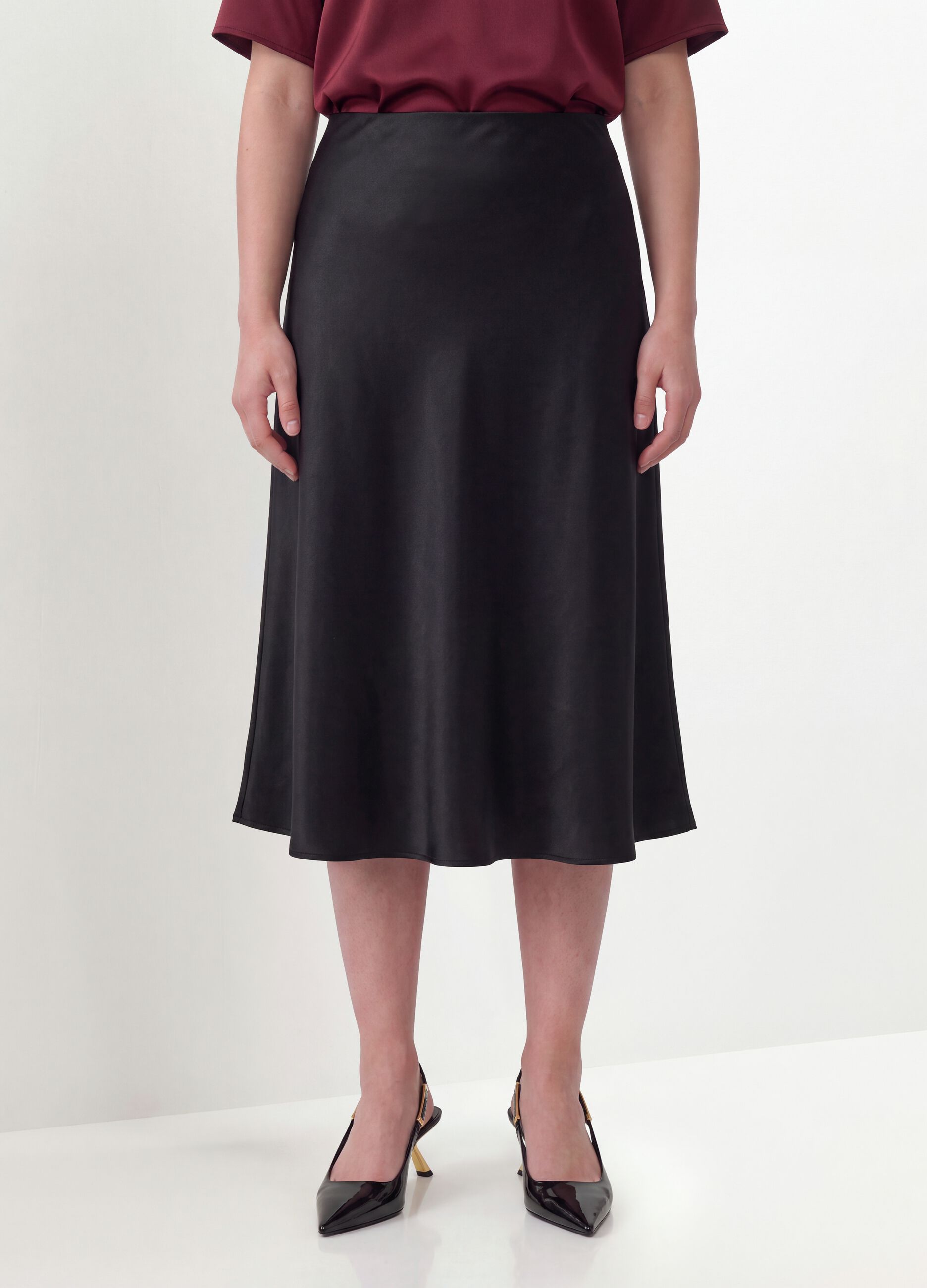 Black satin midi skirt in stretch fabric