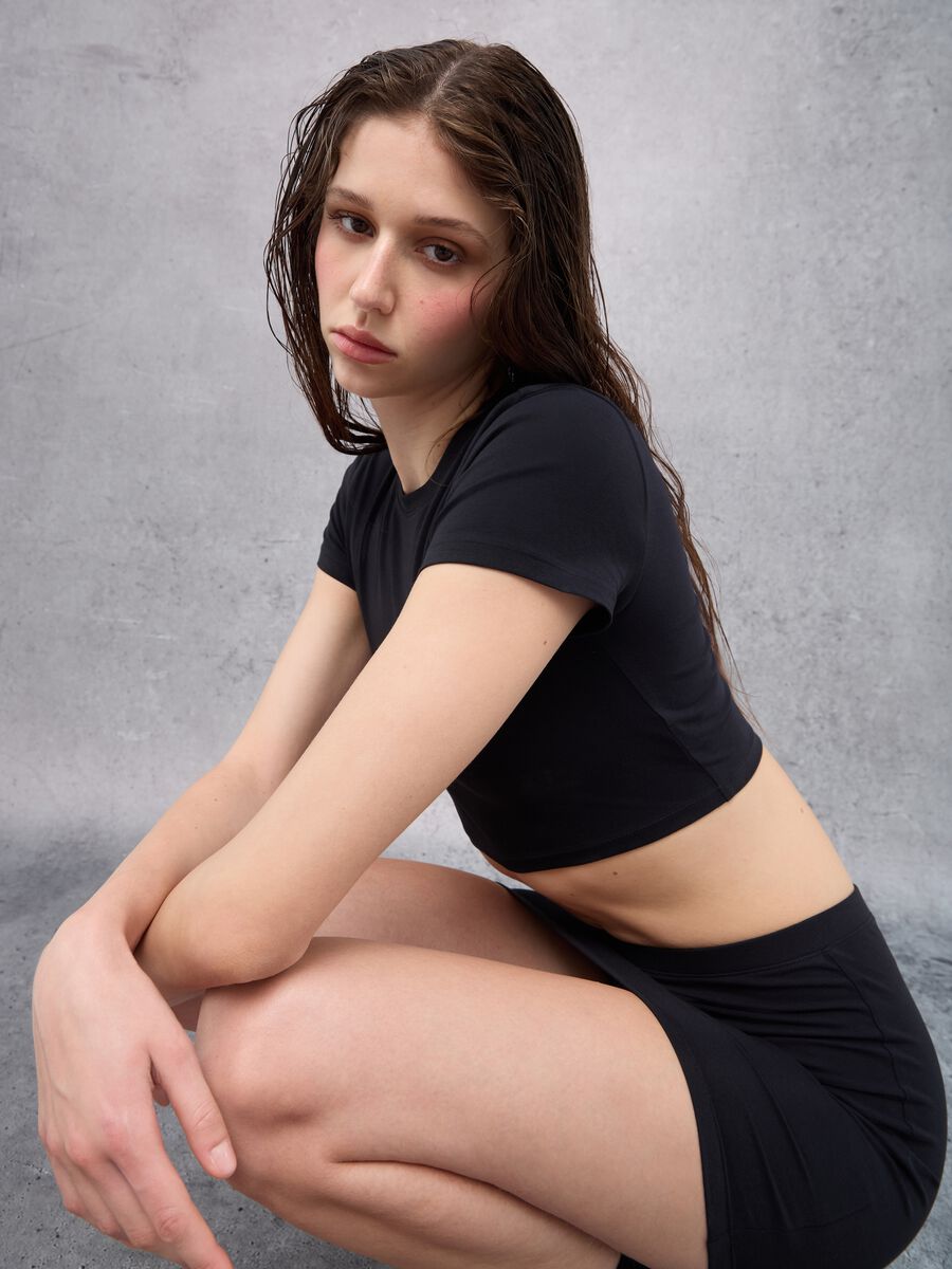 Crop - Shirt Black_2