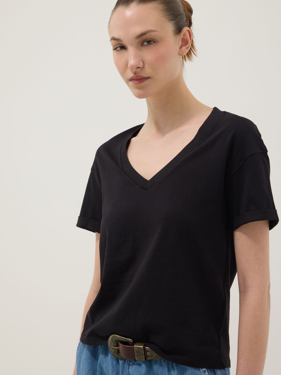 Black 100% cotton V-neck relaxed-fit T-shirt_1