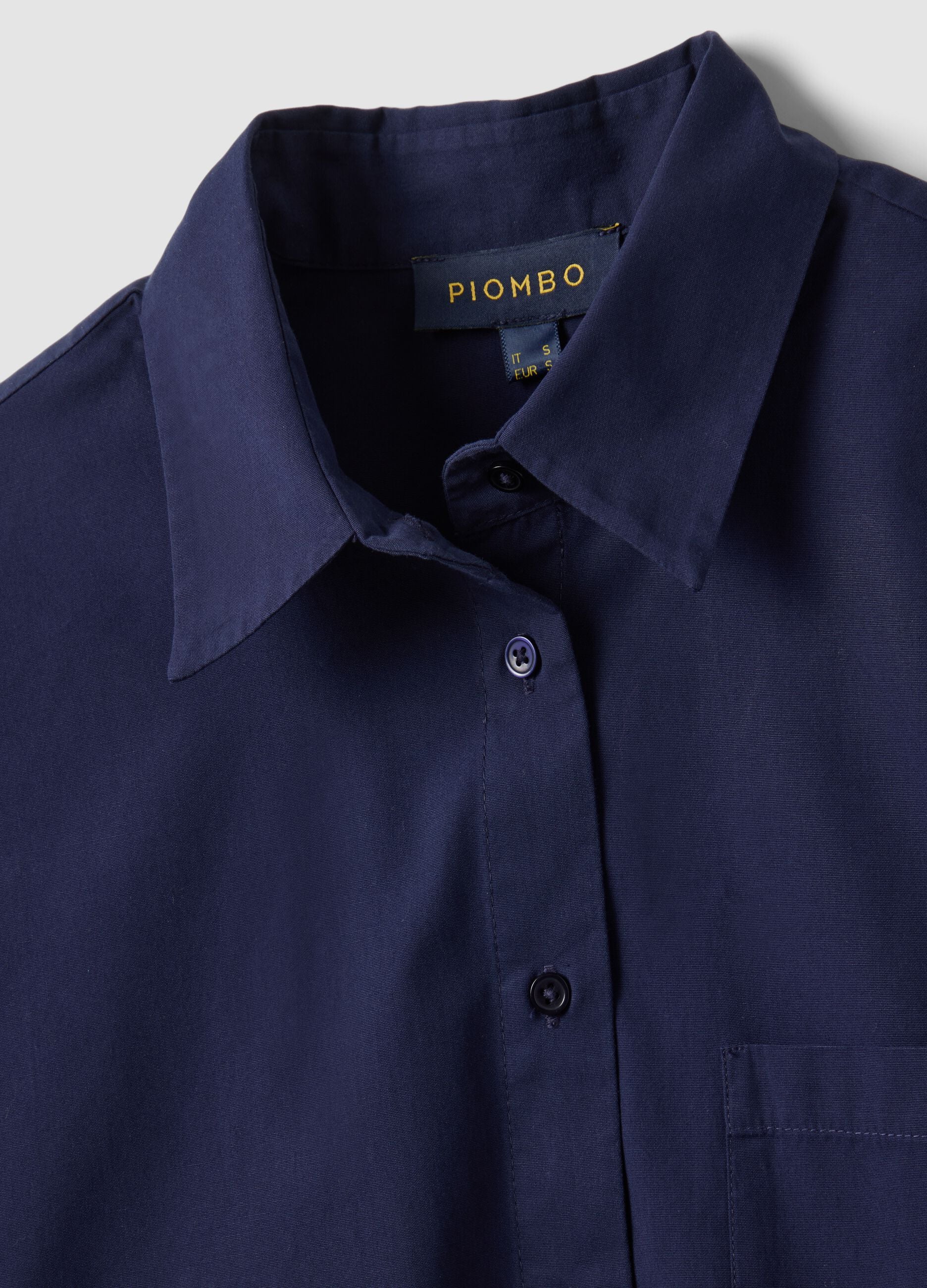 Camicia blu in puro cotone con taschino over fit