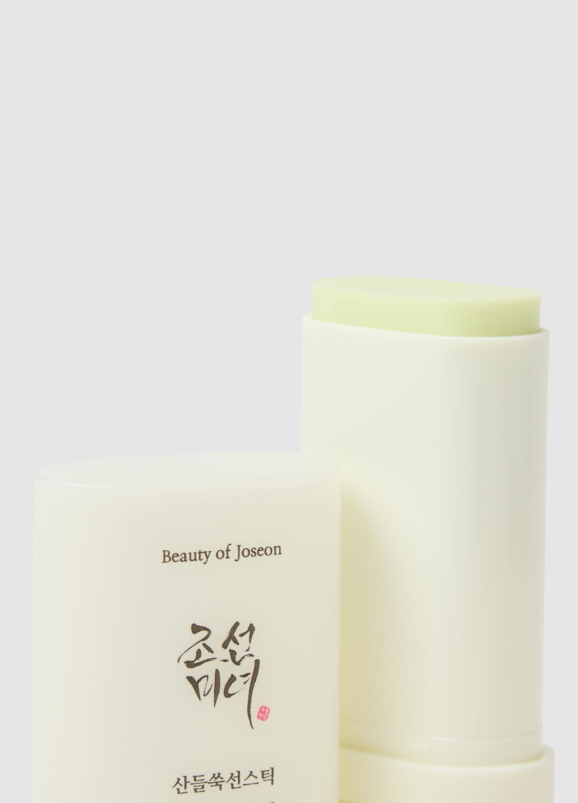 Matte Sun Stick: Mugwort & Camelia