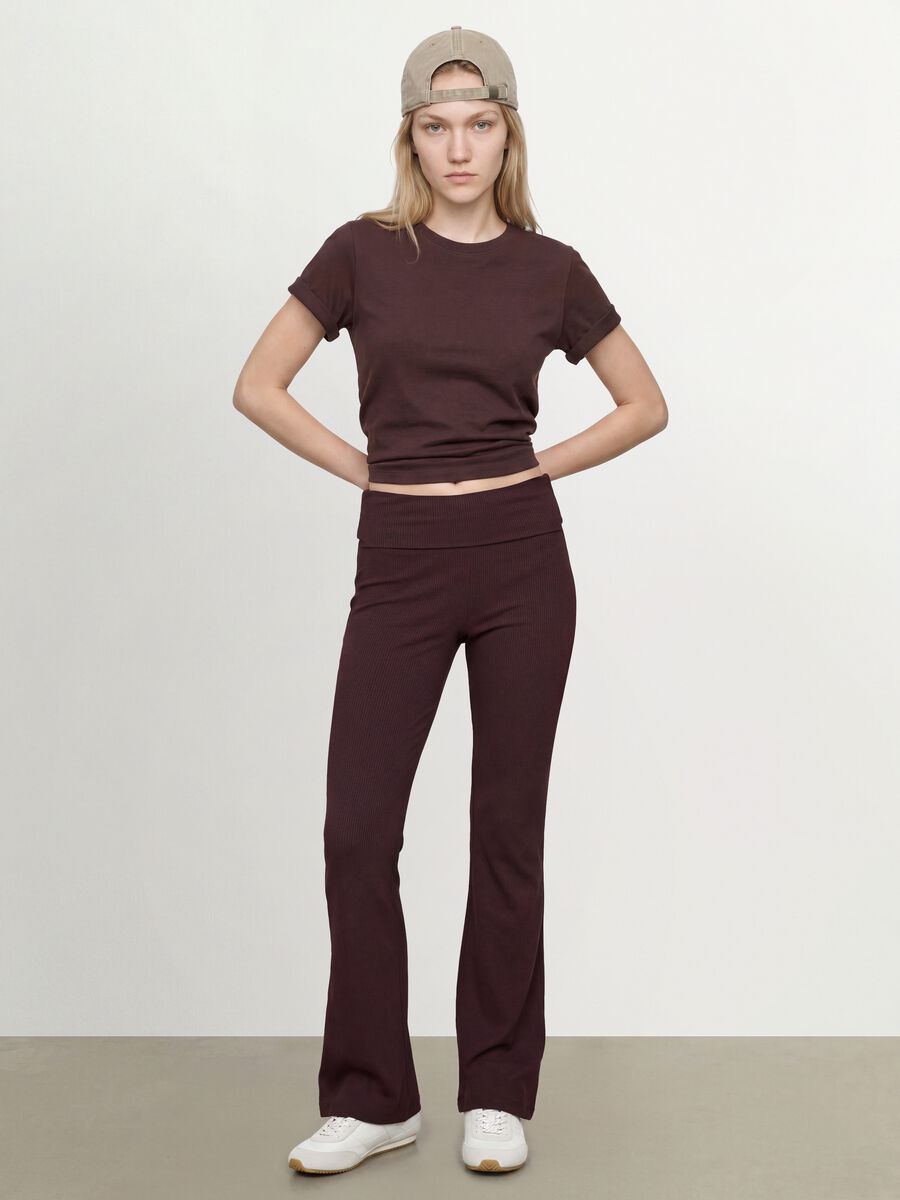 T-shirt marrone in puro cotone organico a girocollo regular fit_2