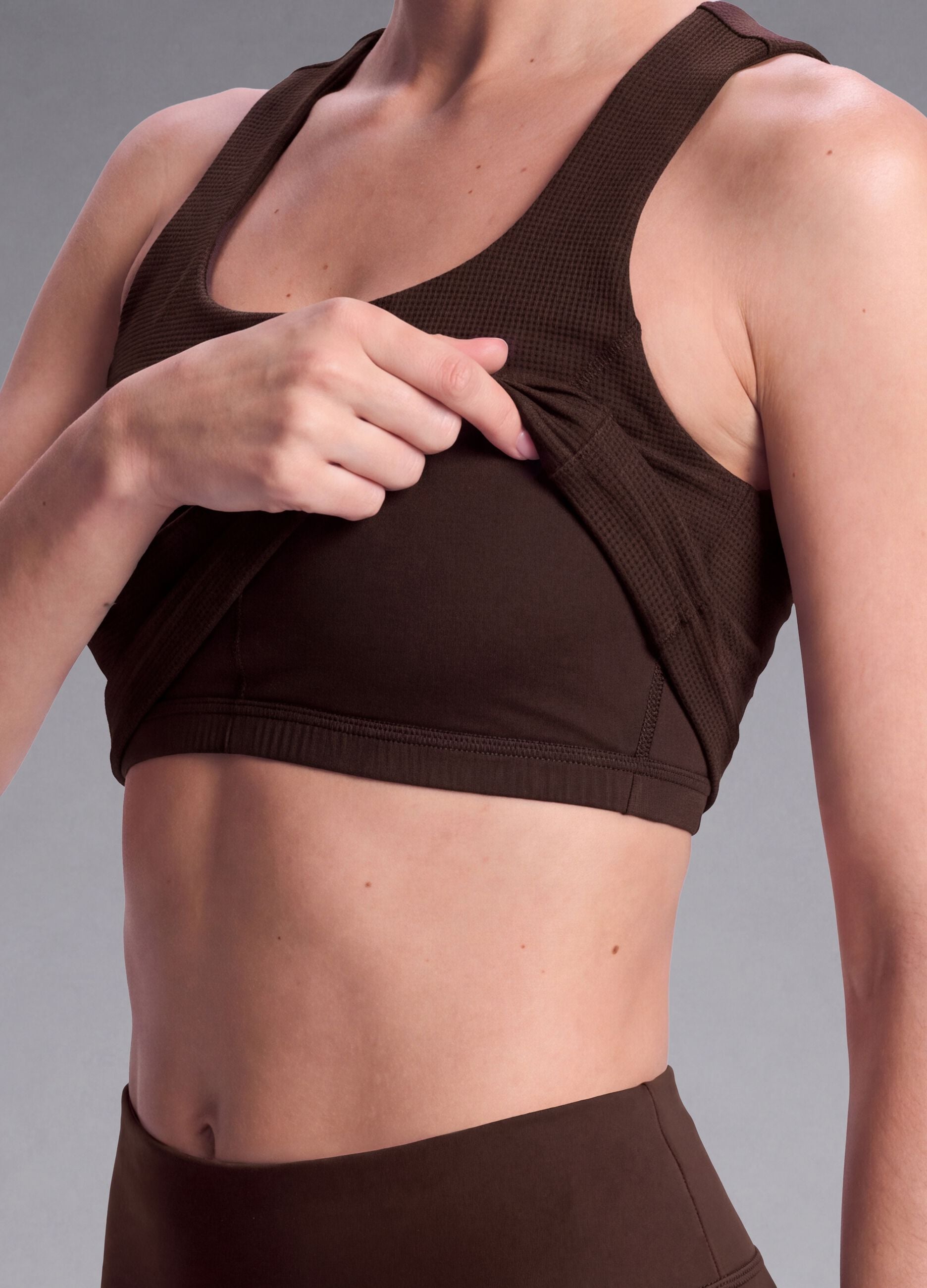 Brown cropped sports top in breathable stretch fabric ALTAVIA STUDIO