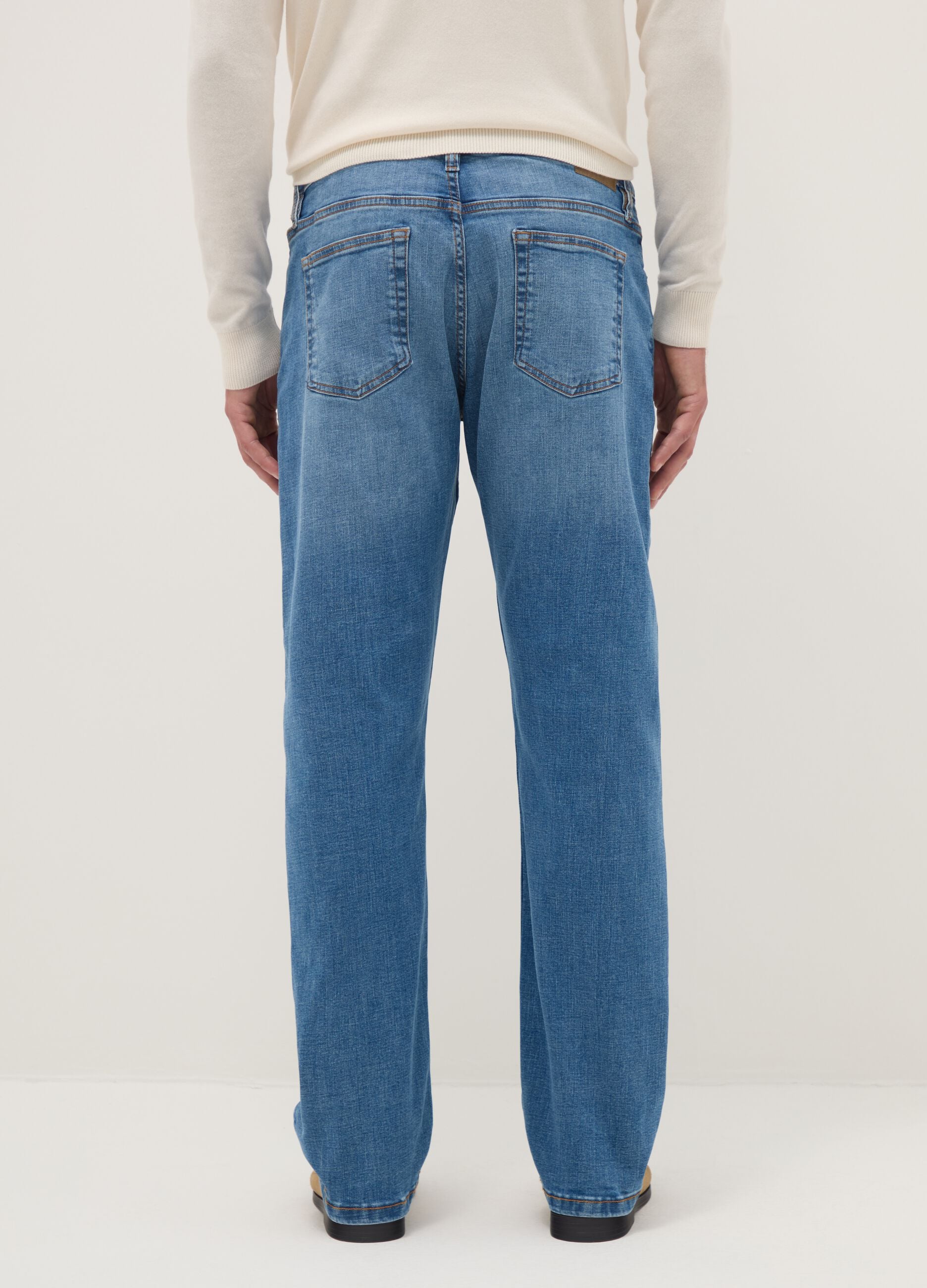 Comfort Fit Stretch Cotton Blue Jeans