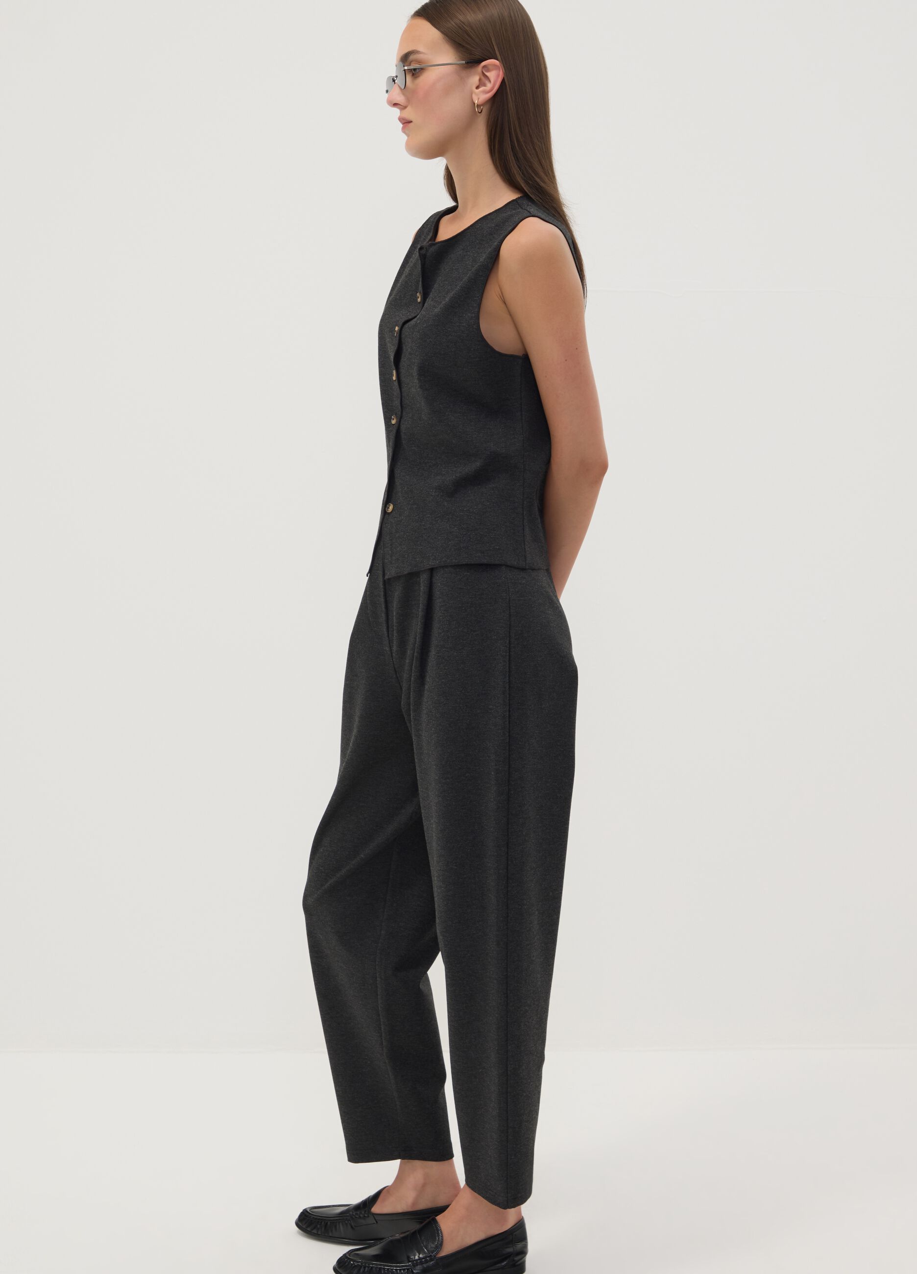 Black Milano-knit jogger trousers in stretch viscose, barrel fit
