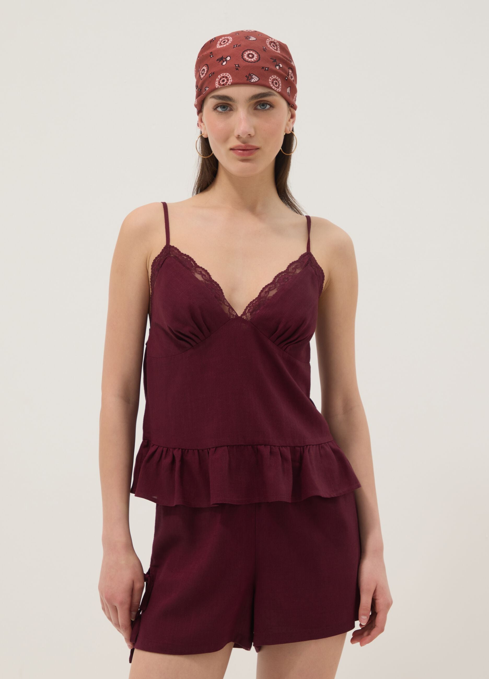 Burgundy viscose-linen blend lace top, regular fit