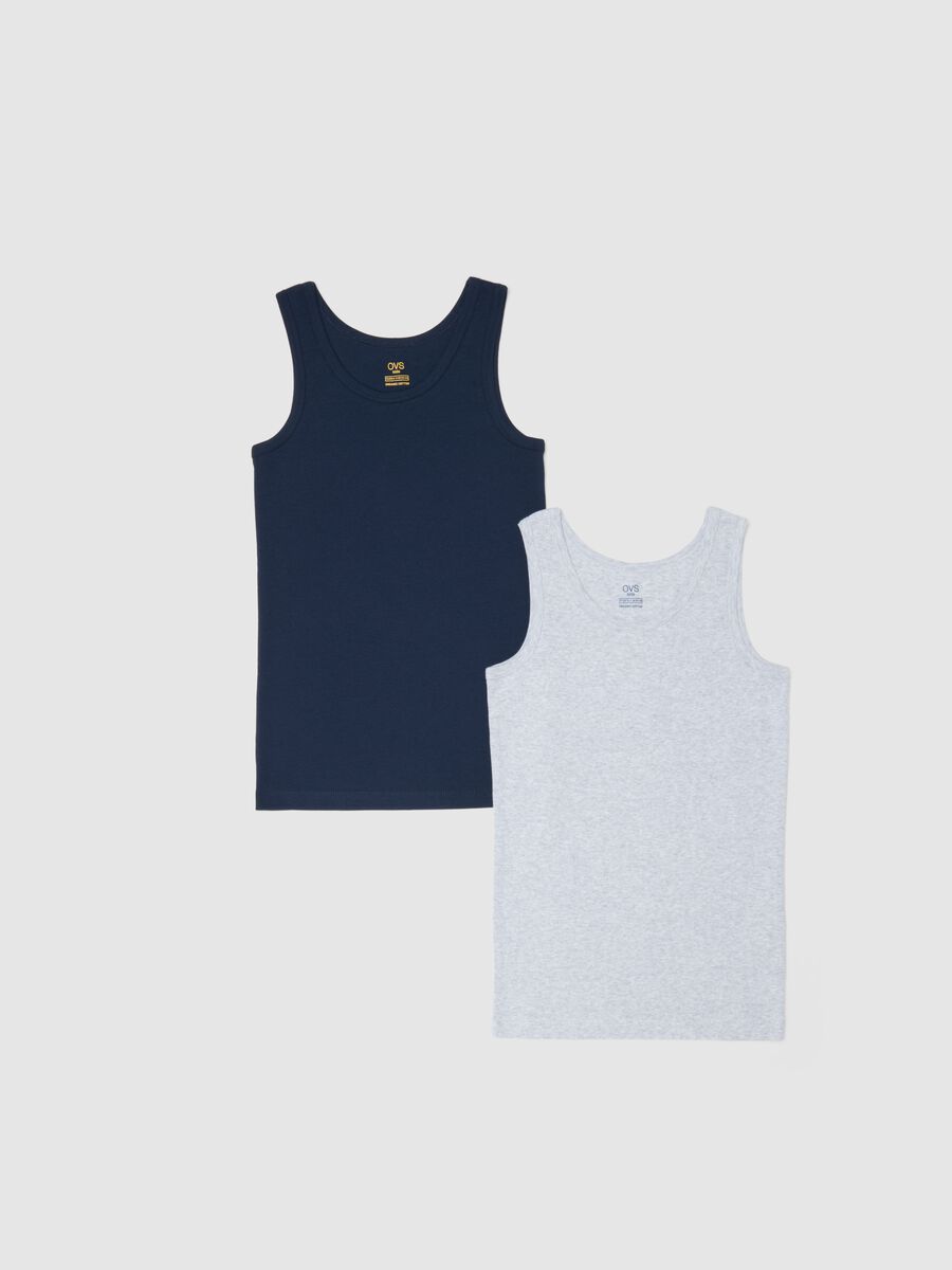 Twin pack of multicolour pure cotton vests for boys with regular fit_0