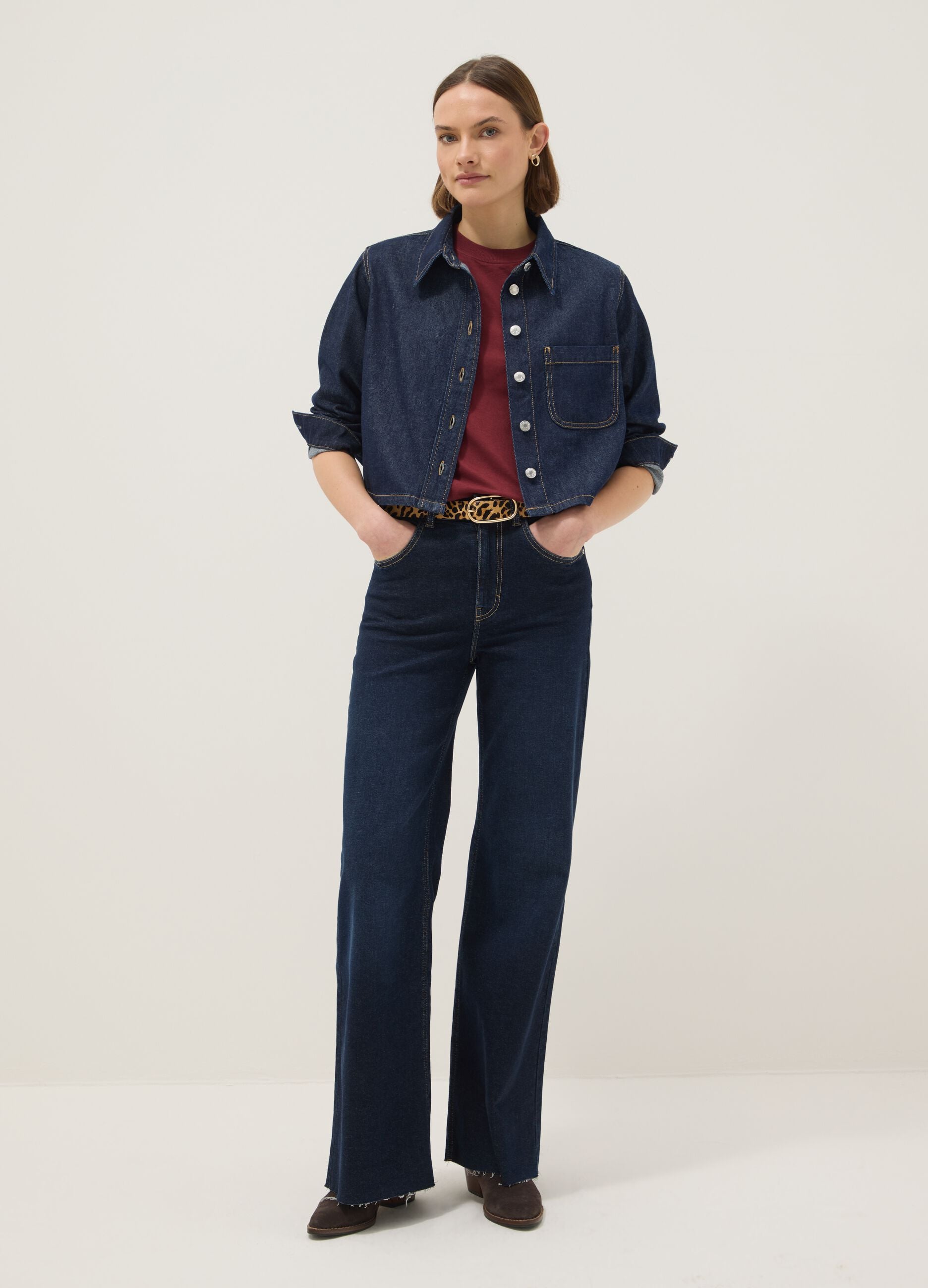 Pure cotton denim regular fit shirt with buttons and chest pocket