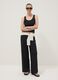 Pantaloni elasticizzati neri wide leg con texture increspata_1