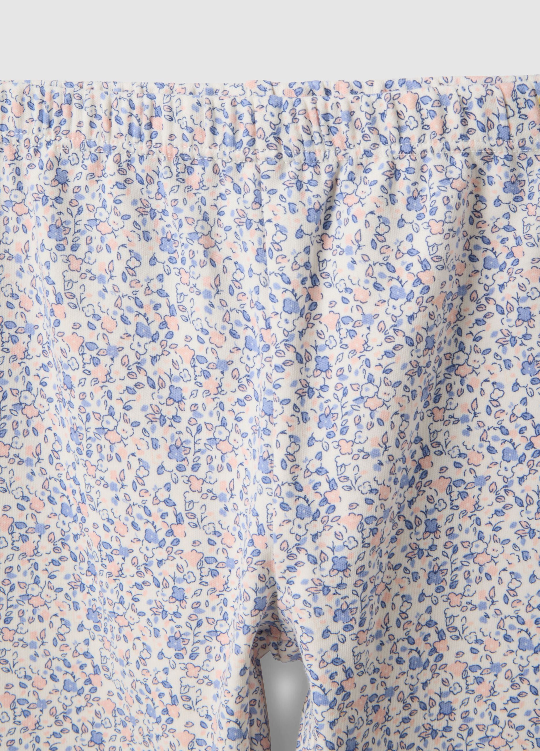 Multicoloured pure cotton newborn pyjamas with floral design