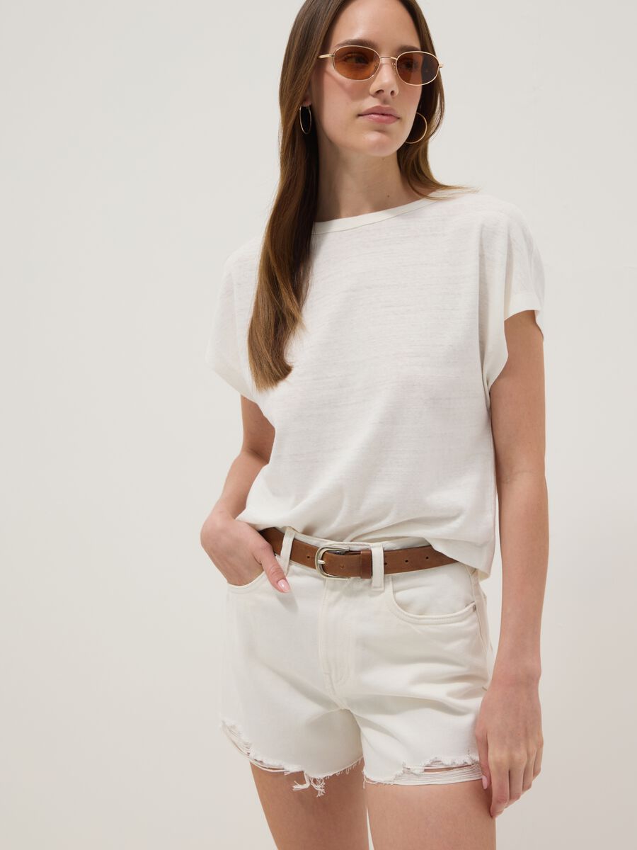 White pure cotton shorts_1