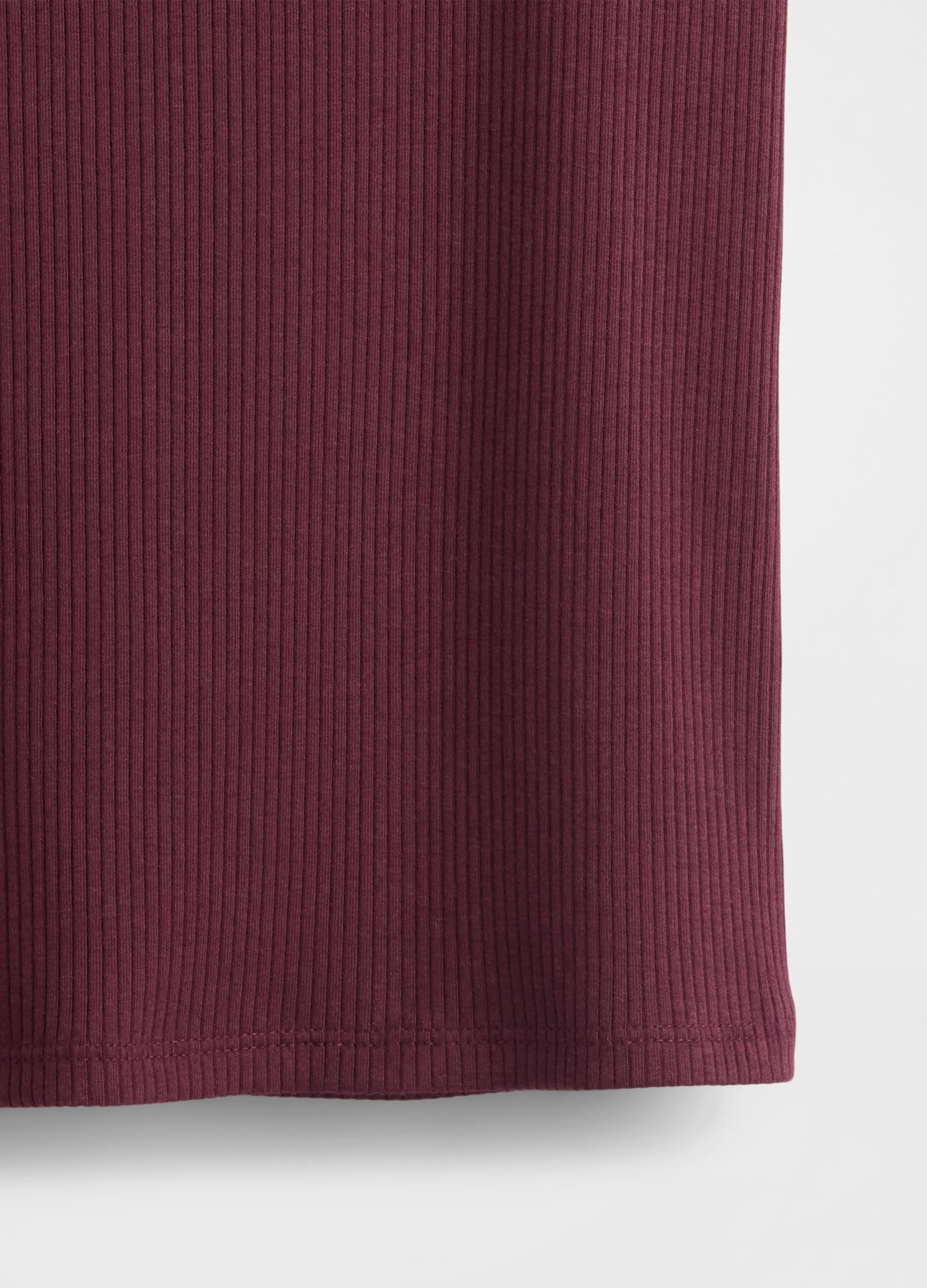 Stretch Purple T-shirt with Short Sleeves