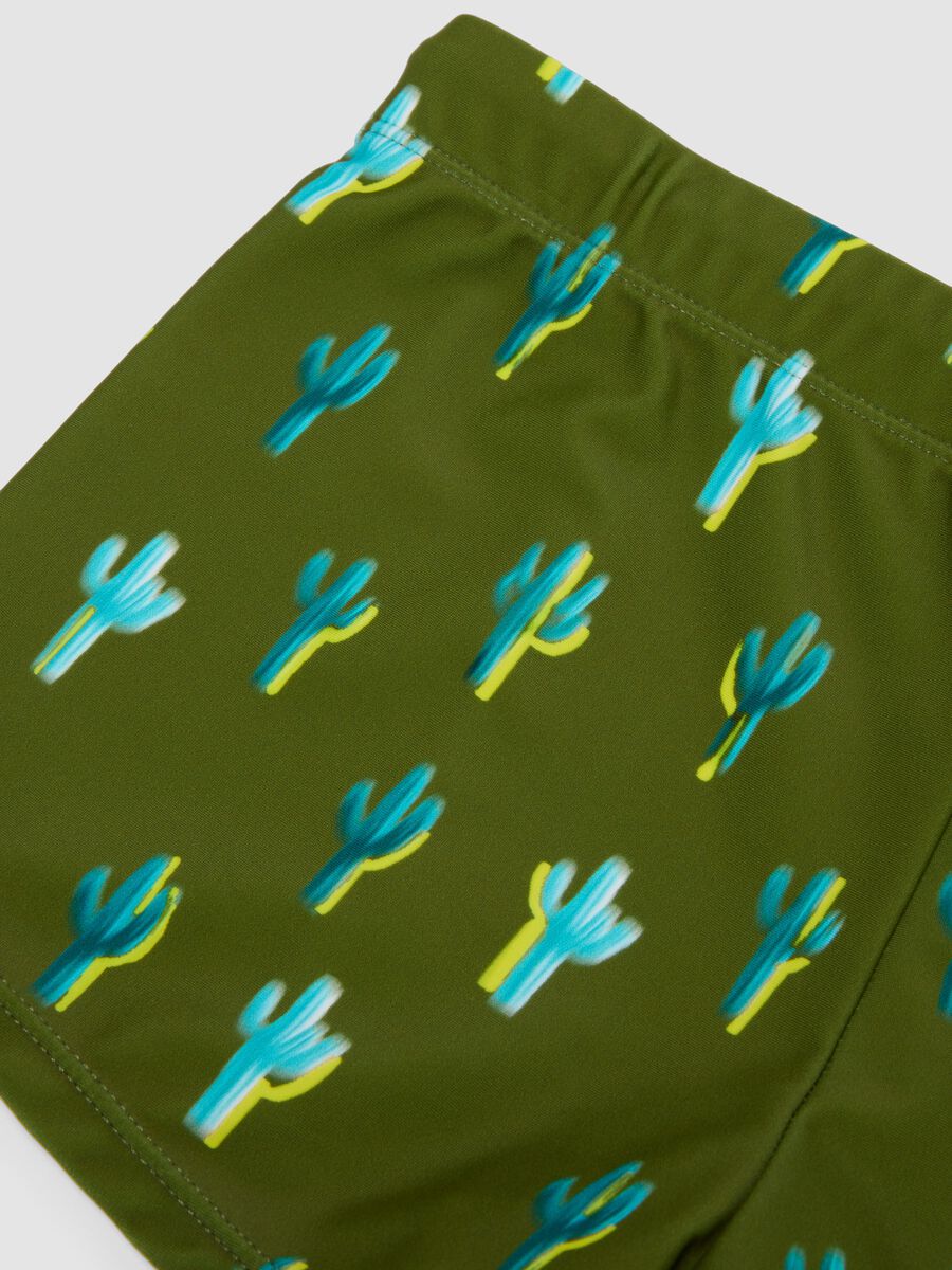 Green stretch swim briefs_3