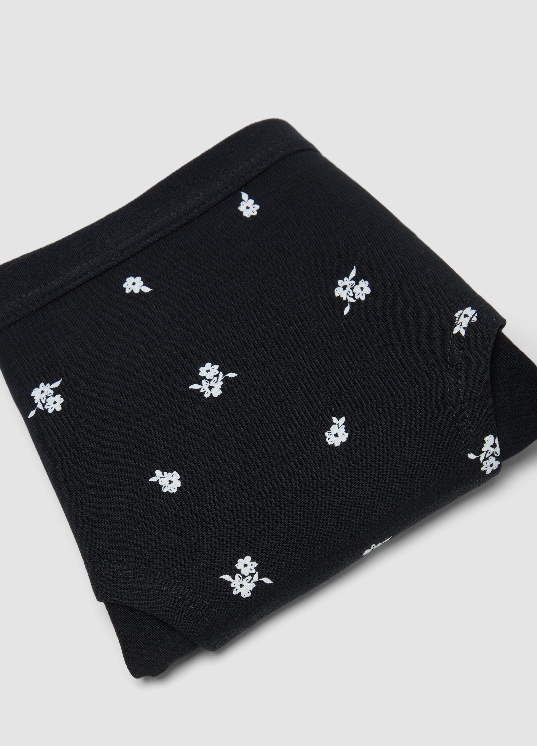 Black stretch organic cotton culotte briefs with floral print