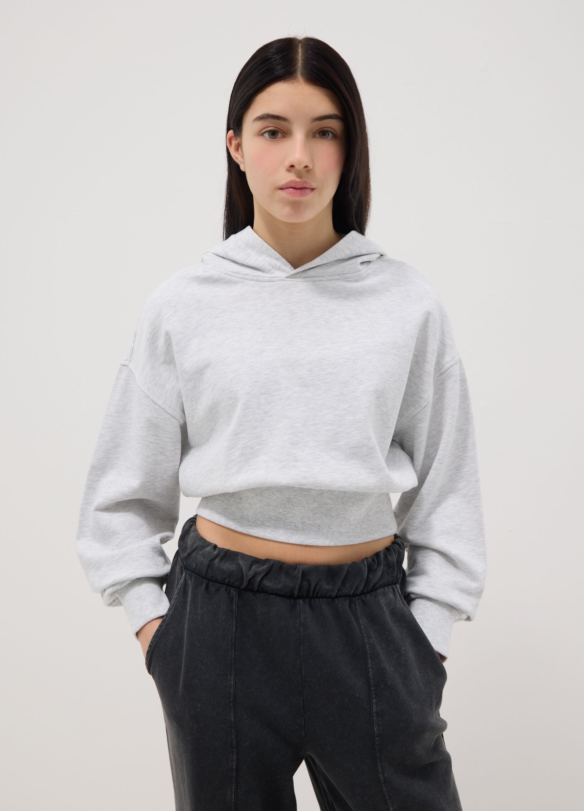 Grey pure cotton hoodie for girls with relaxed fit