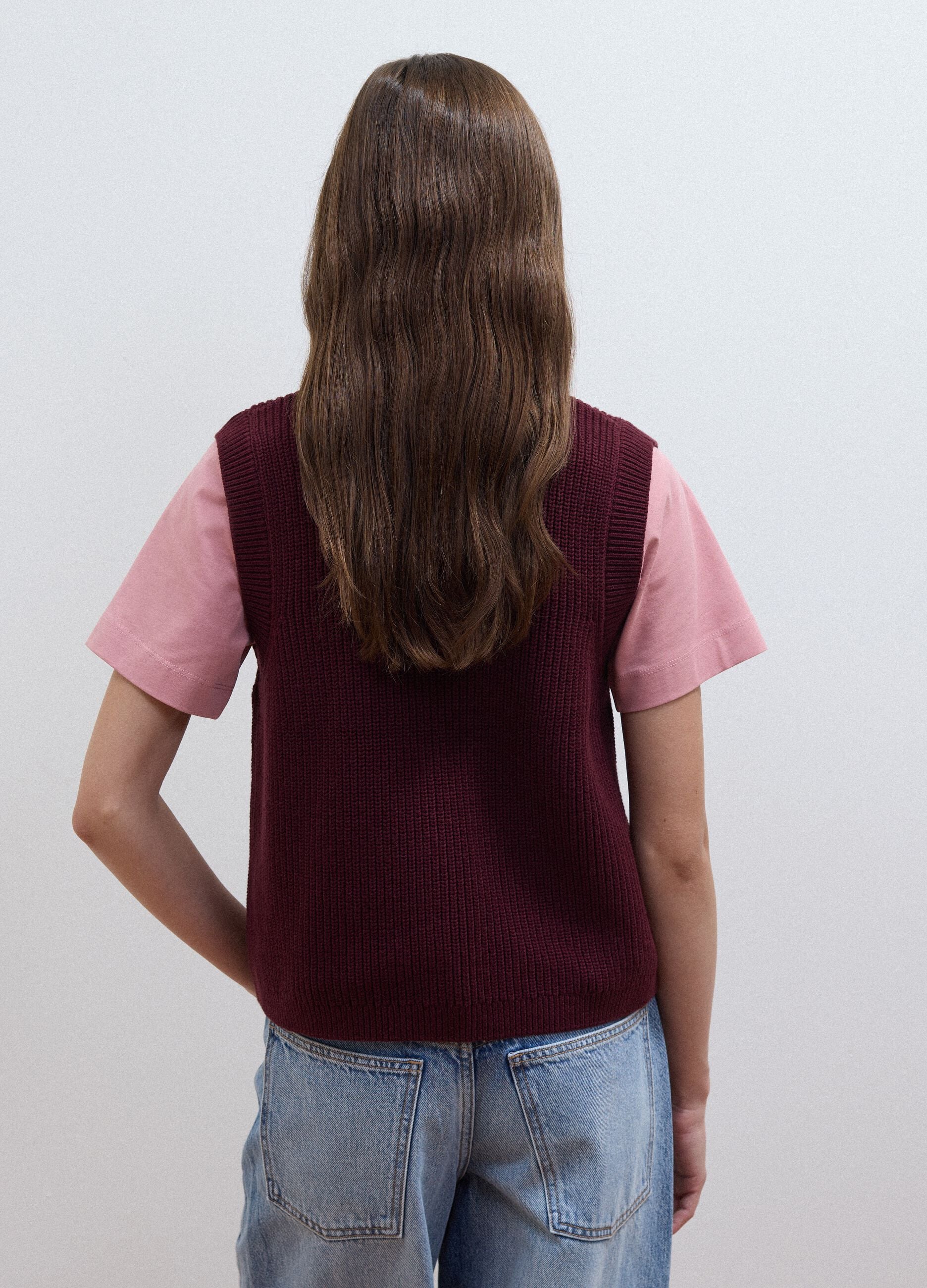 Red pure cotton regular-fit knitted gilet