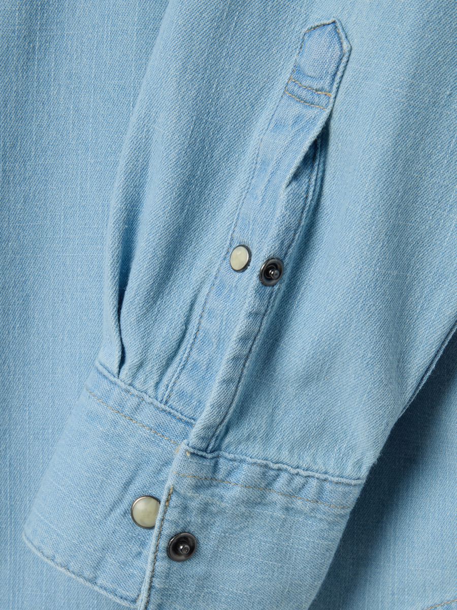 Light blue denim pure cotton shirt regular fit with pockets_5