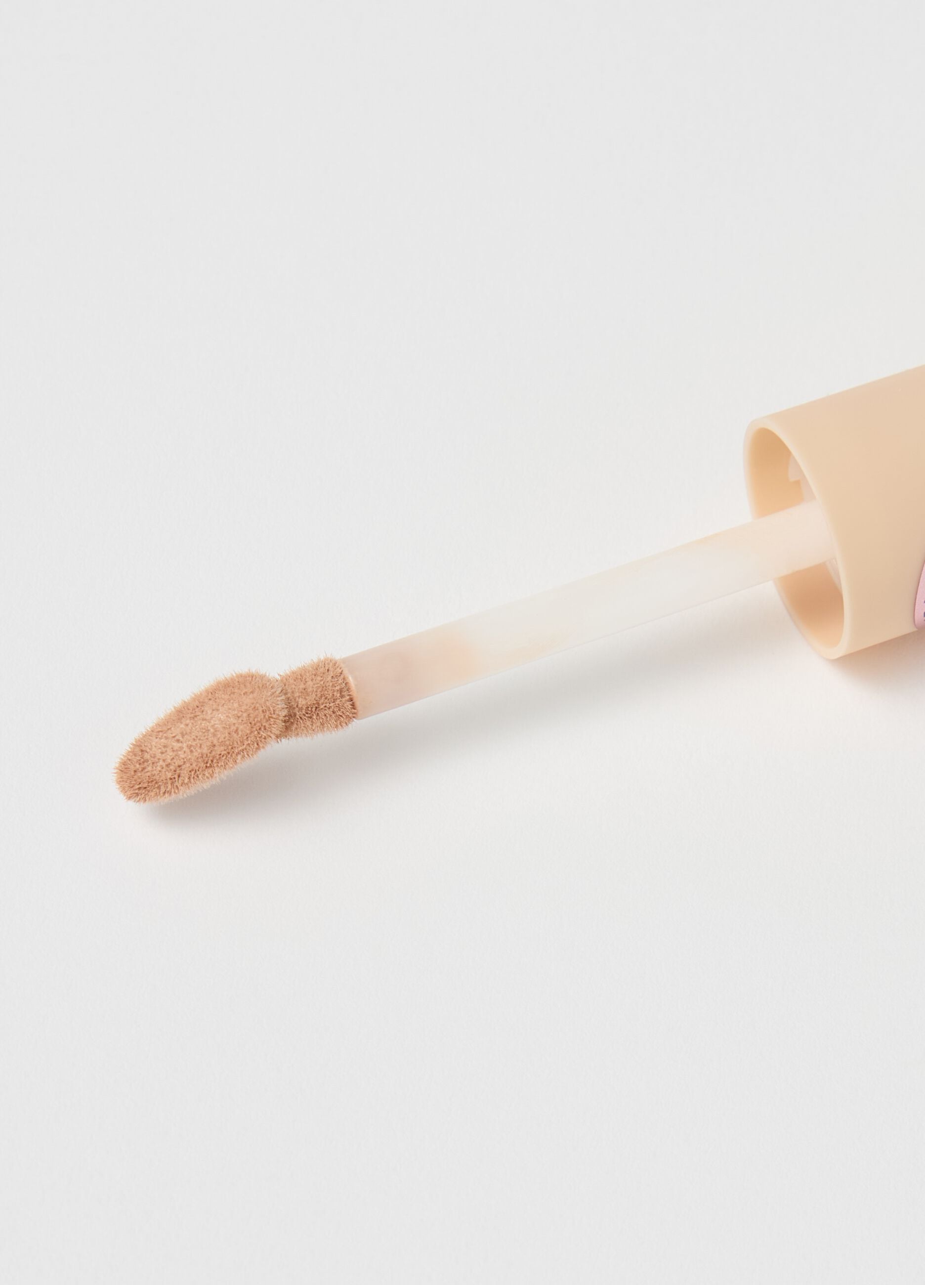 IRL Filter Finish concealer C4