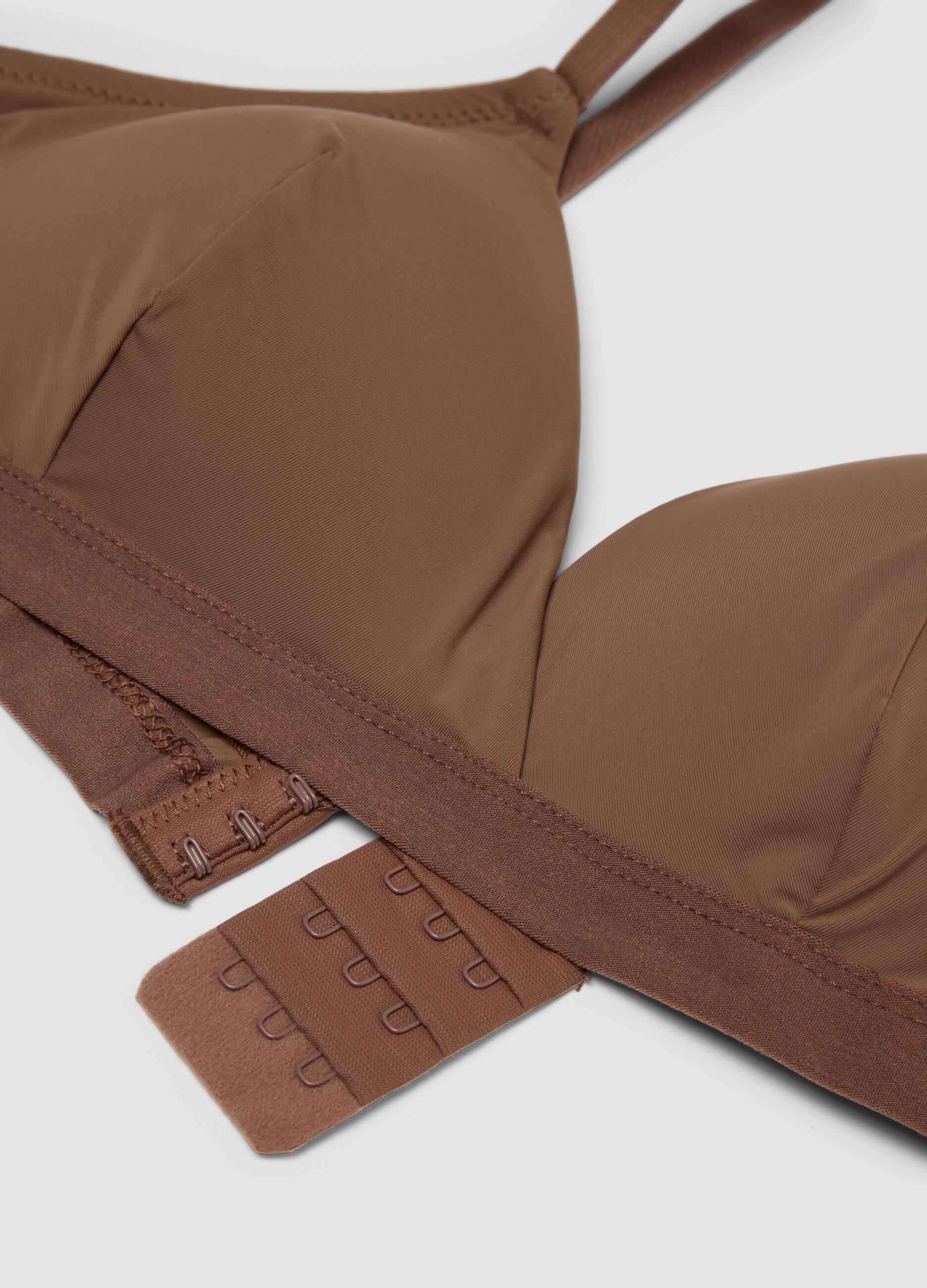 Beige triangle bra with removable padding in stretch fabric