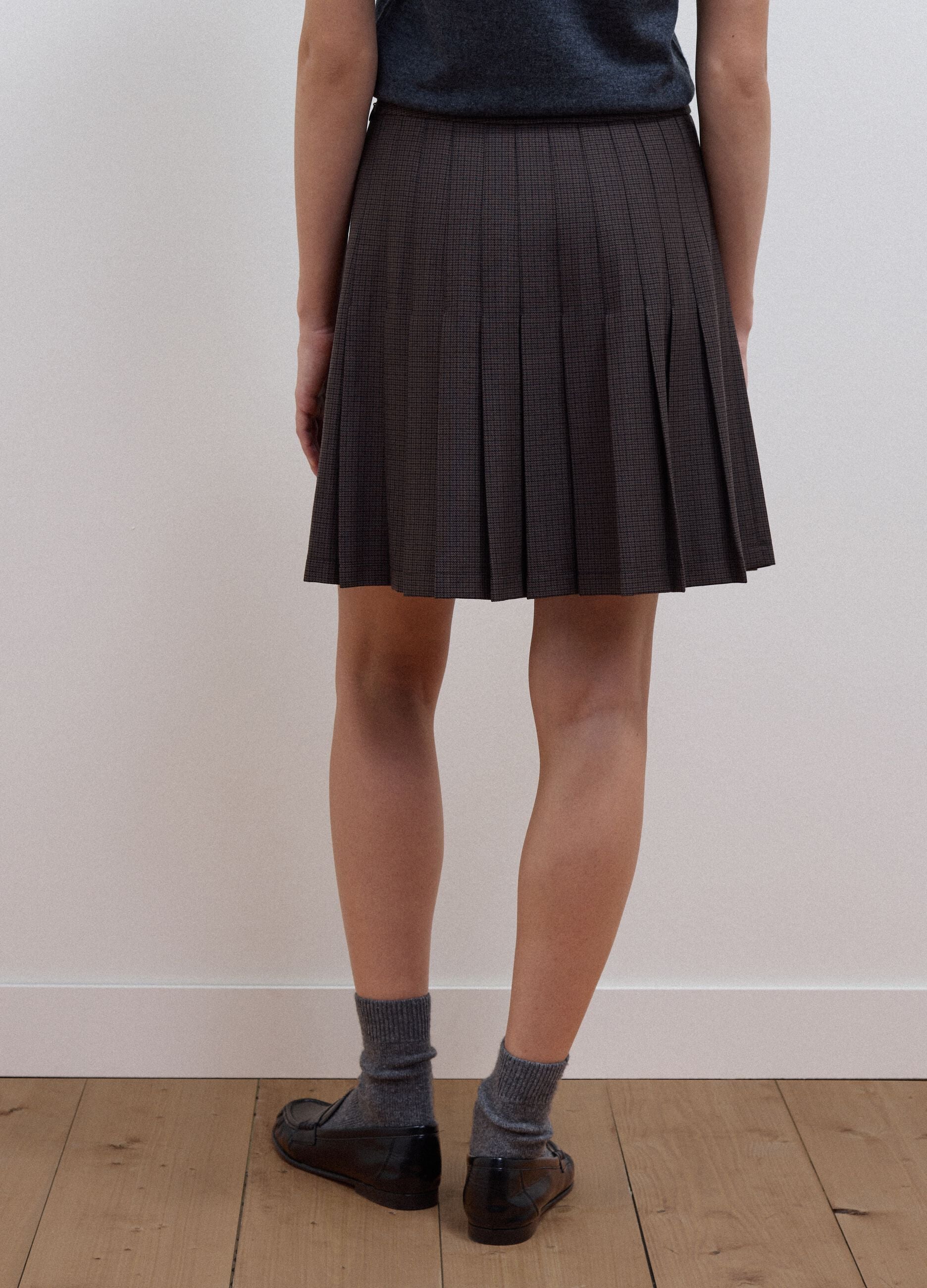 Brown micro-check pleated skirt in stretch viscose