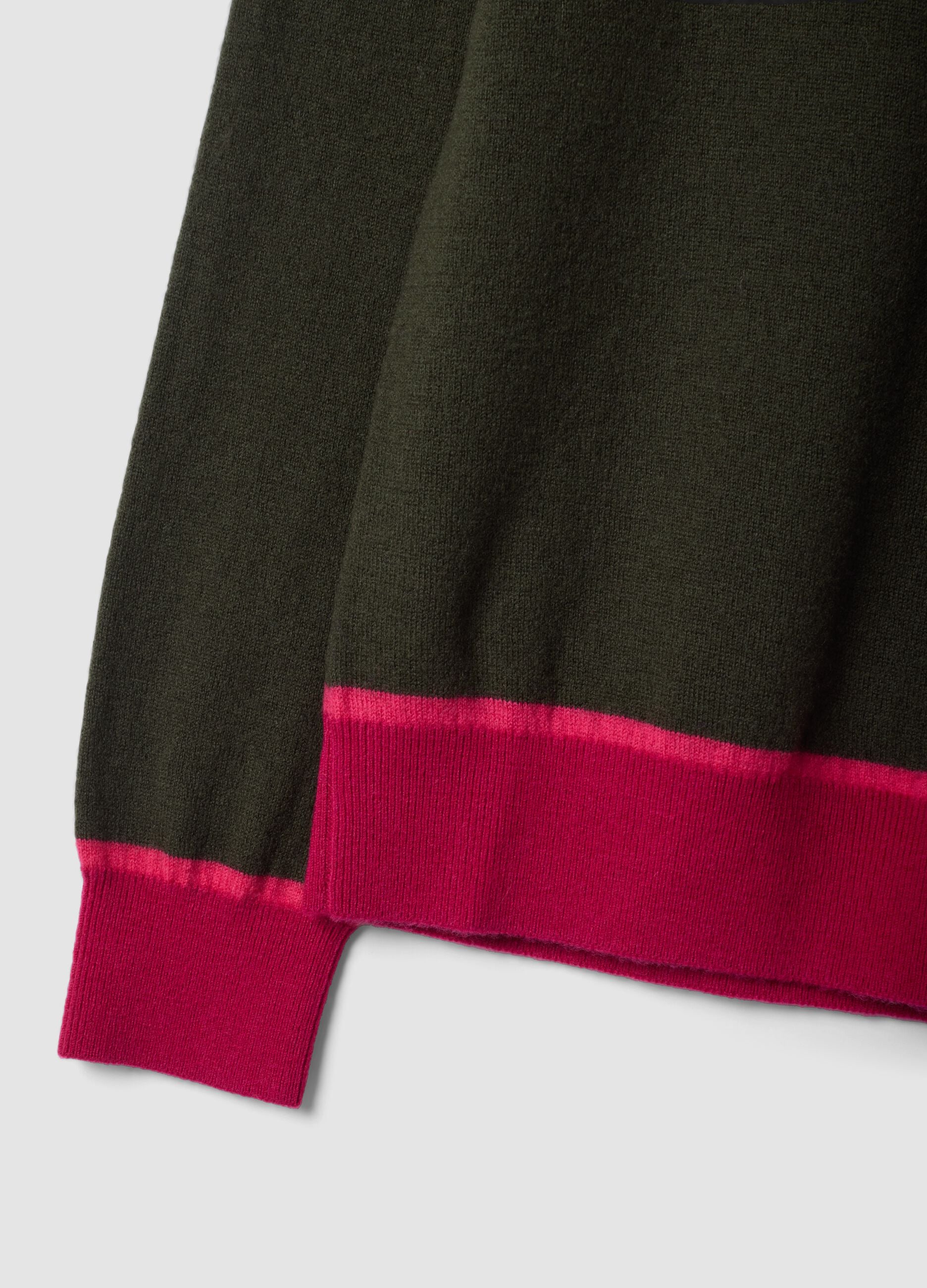 Green pure wool crew-neck jumper