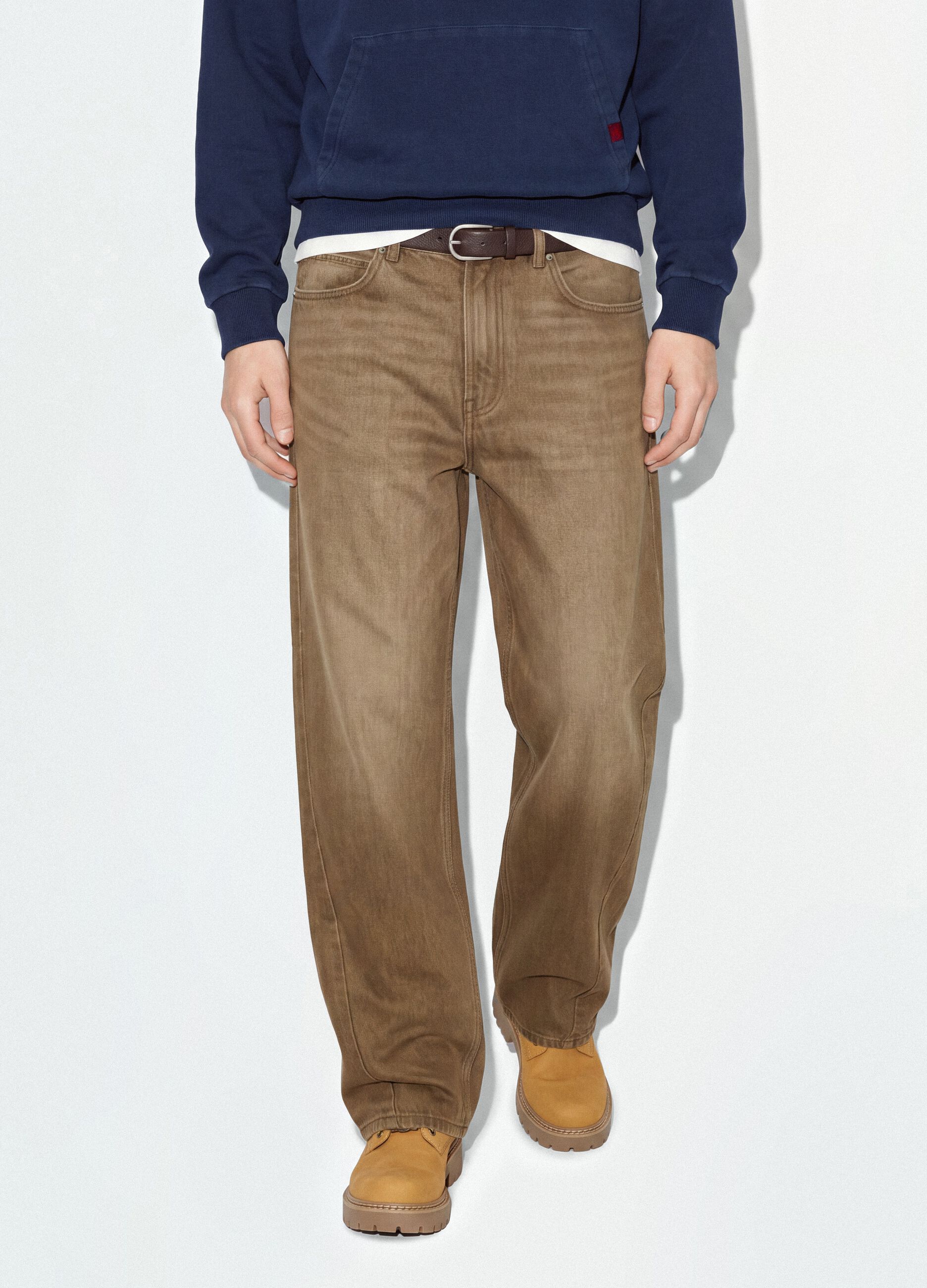 Brown pure cotton barrel-fit jeans