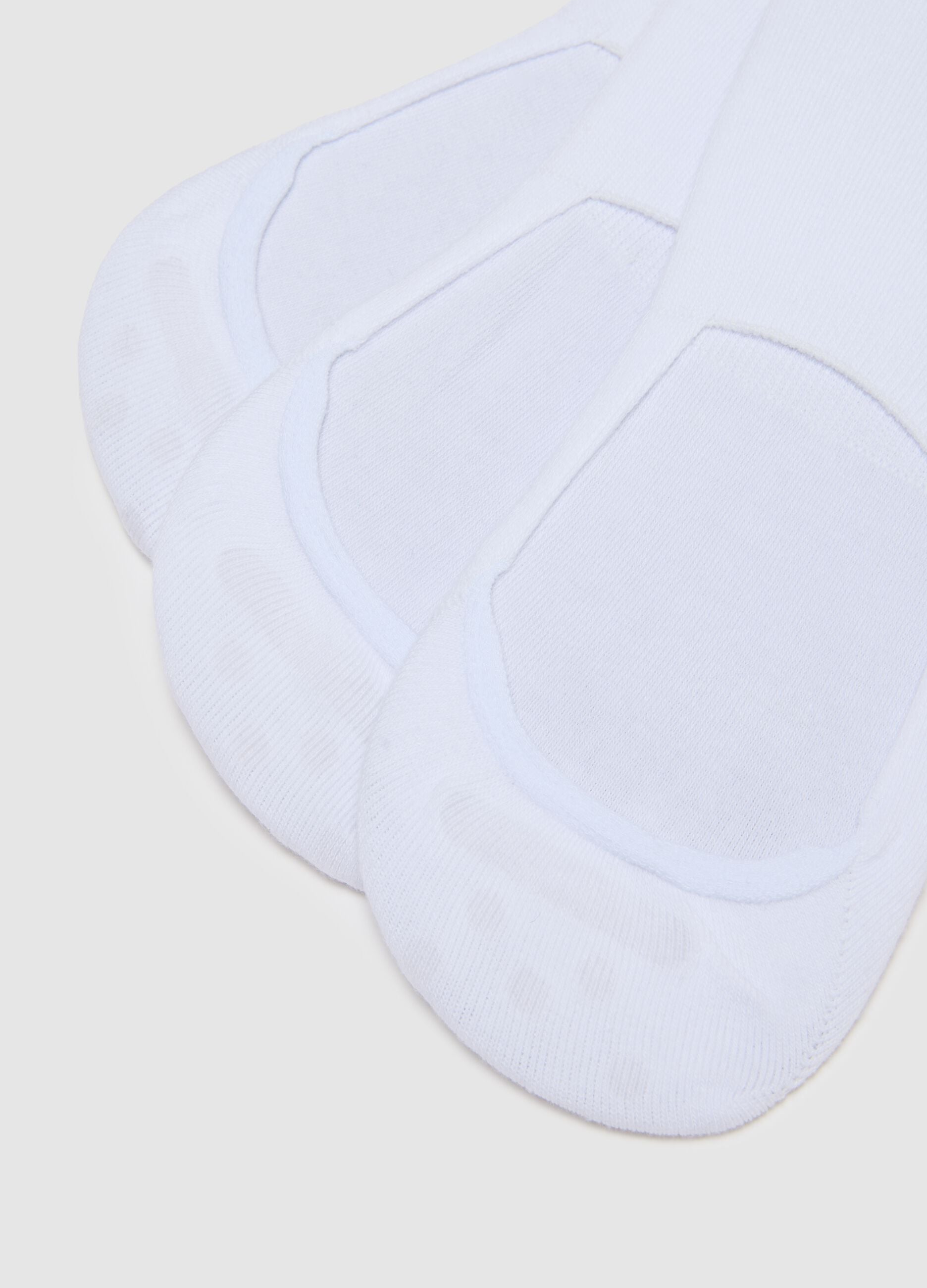White Invisible Cotton Blend Socks Tripack
