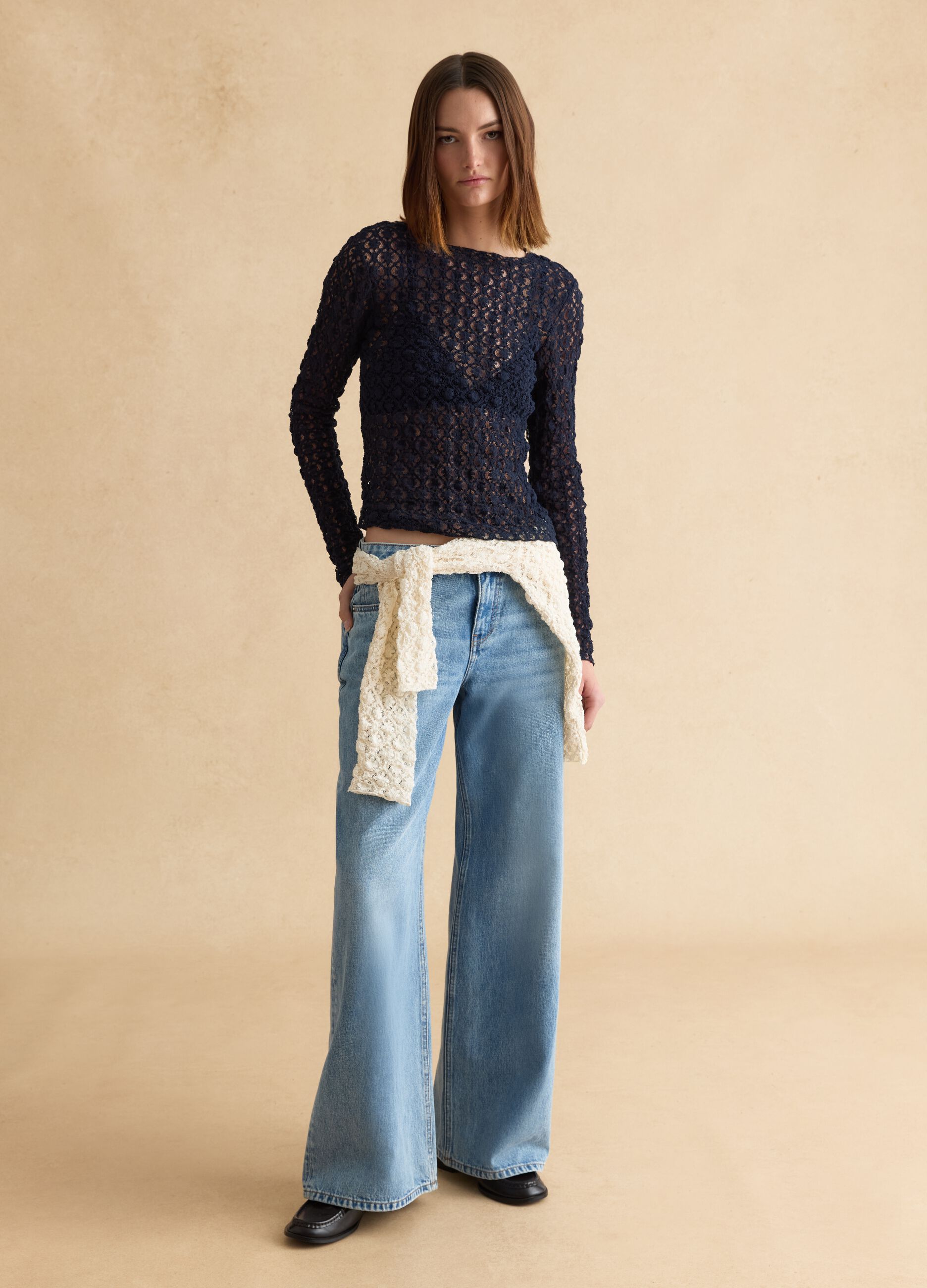 Blue stretch cotton blend regular fit top with lace