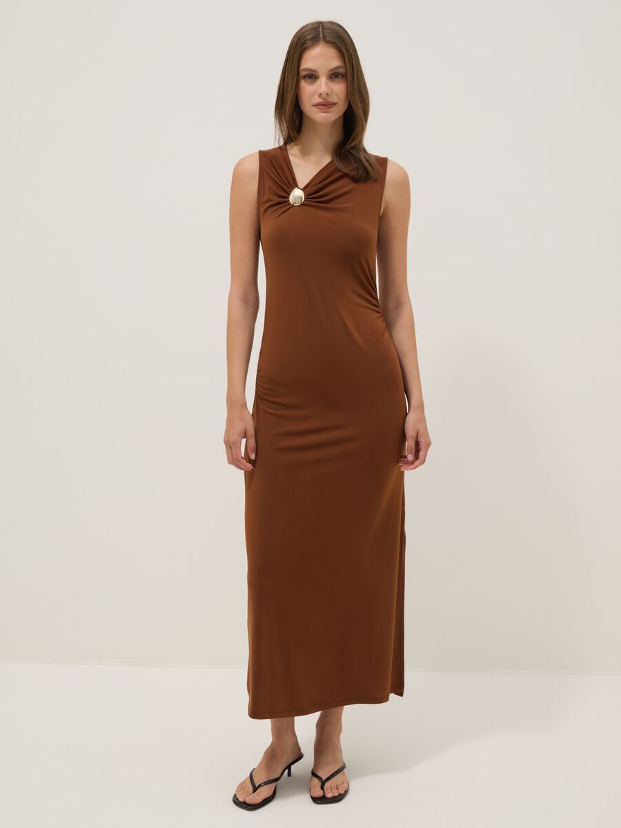 Brown sleeveless midi dress in stretch fabric_1